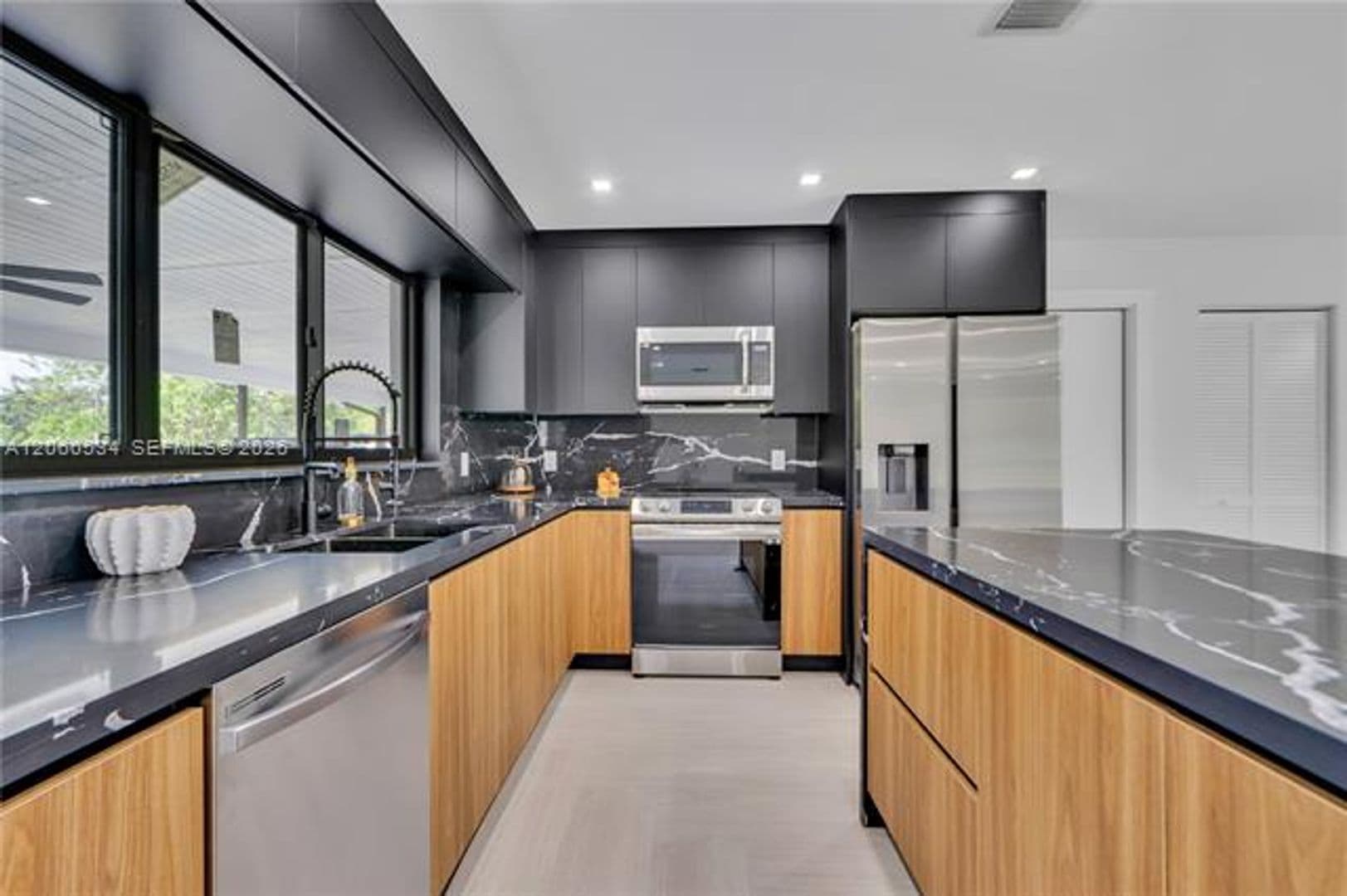 Southwest Ranches House: 17680 SW 54th St # 17680