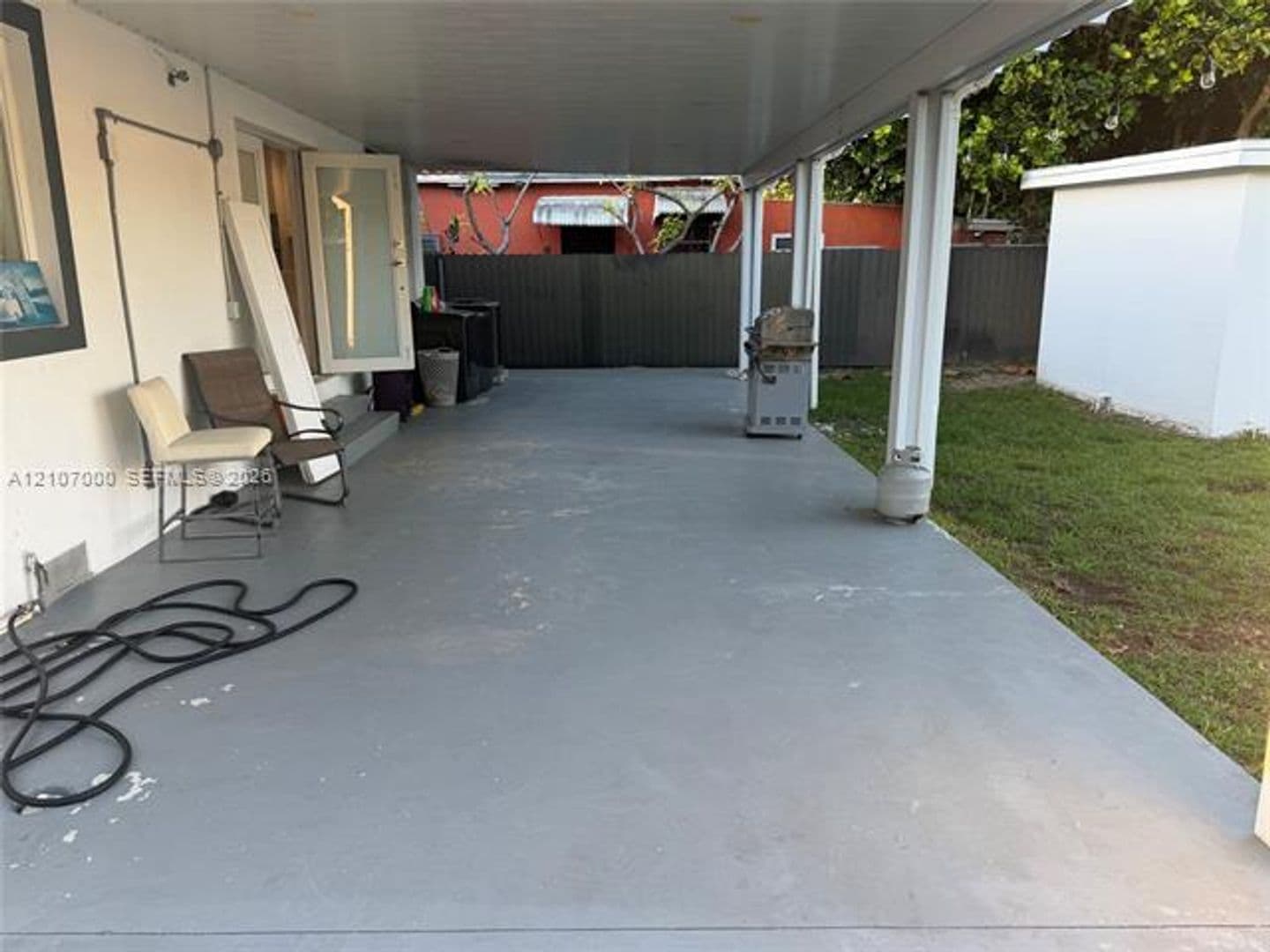 Miami House: 855 NW 17th Pl # 855