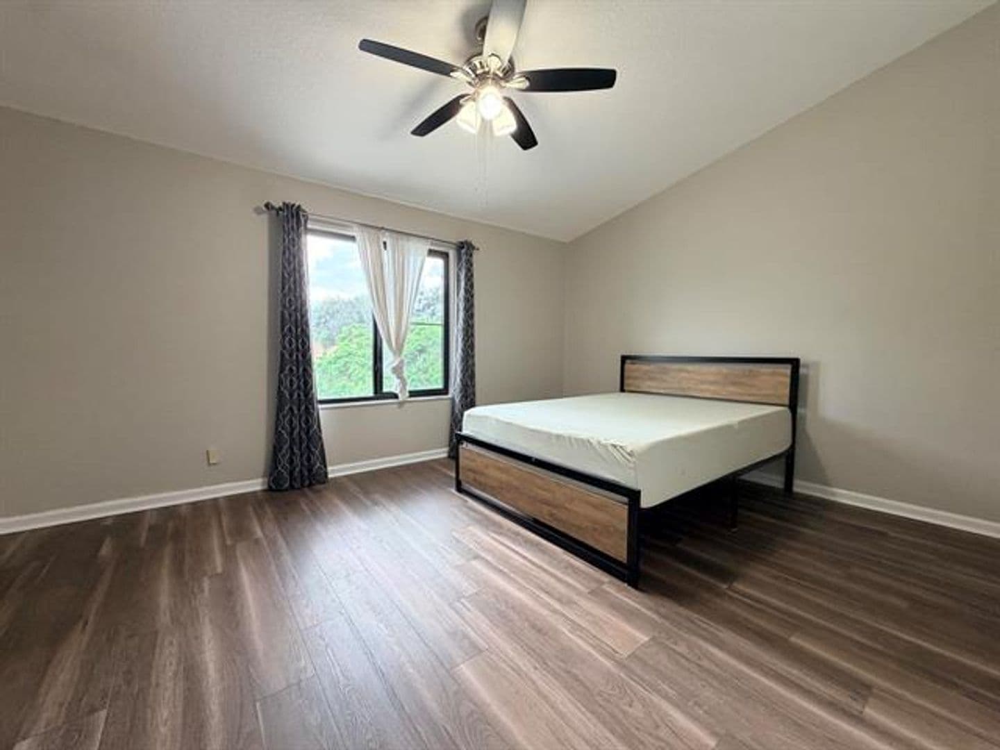 Sunrise House: 9346 NW 49th Pl th 9346