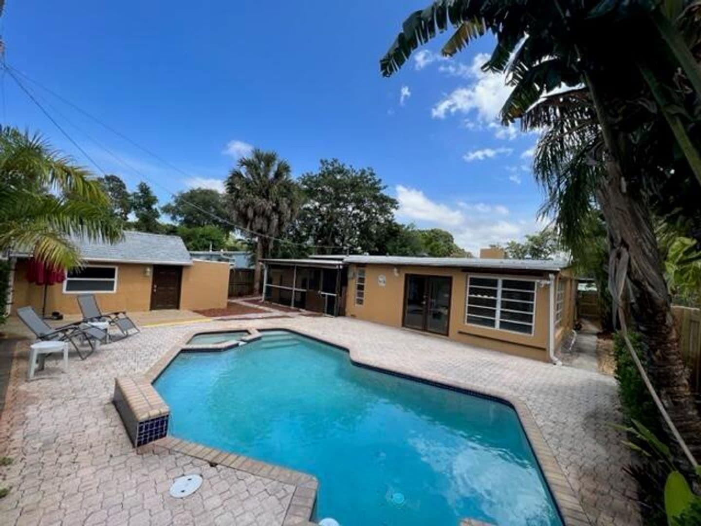 Fort Lauderdale House: 1609 SW 14th St # 1609