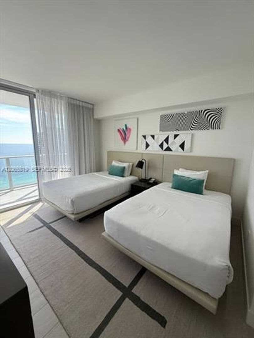 Hollywood Condo: 4010 S Ocean Dr cu-T3507