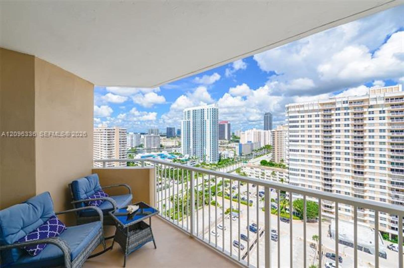 Hallandale Beach Condo: 1980 S Ocean Dr cu-18D