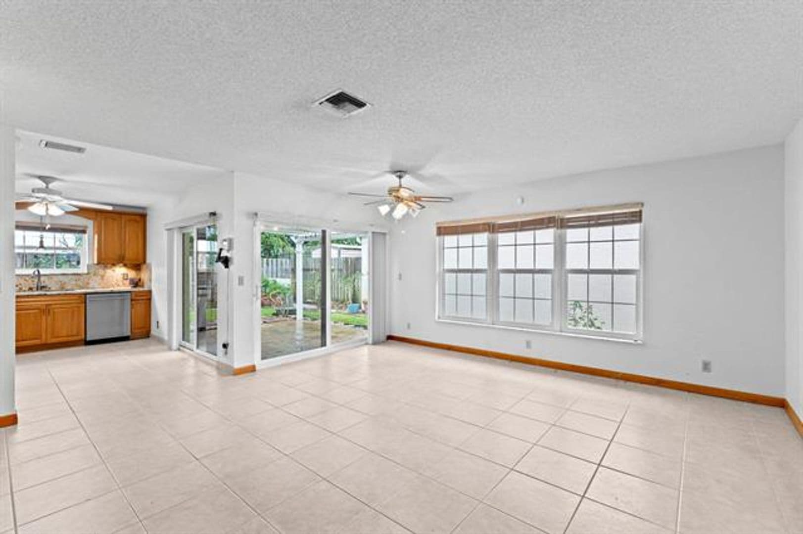Cooper City House: 5611 SW 97th Ter # 5611