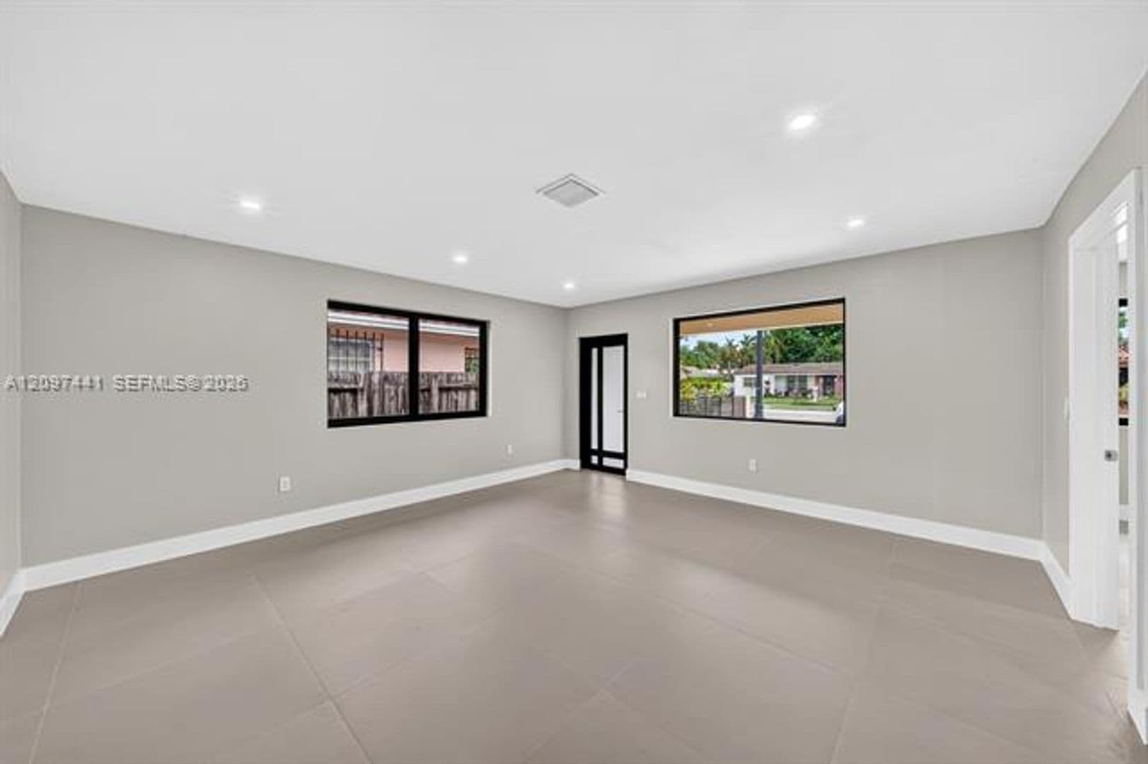 Miami House: 2216 SW 62nd Ave # 2216