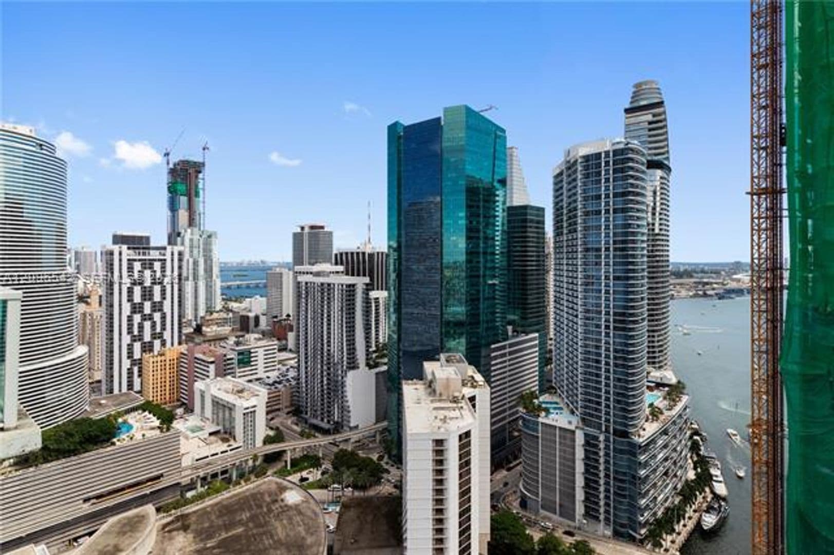 Miami Condo: 31 SE 5th St cu-4314