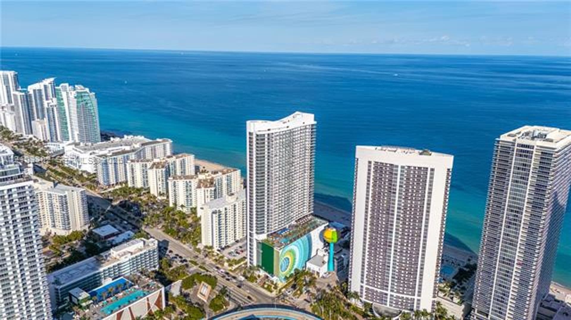 Hollywood Condo: 4111 S Ocean Dr cu-3703