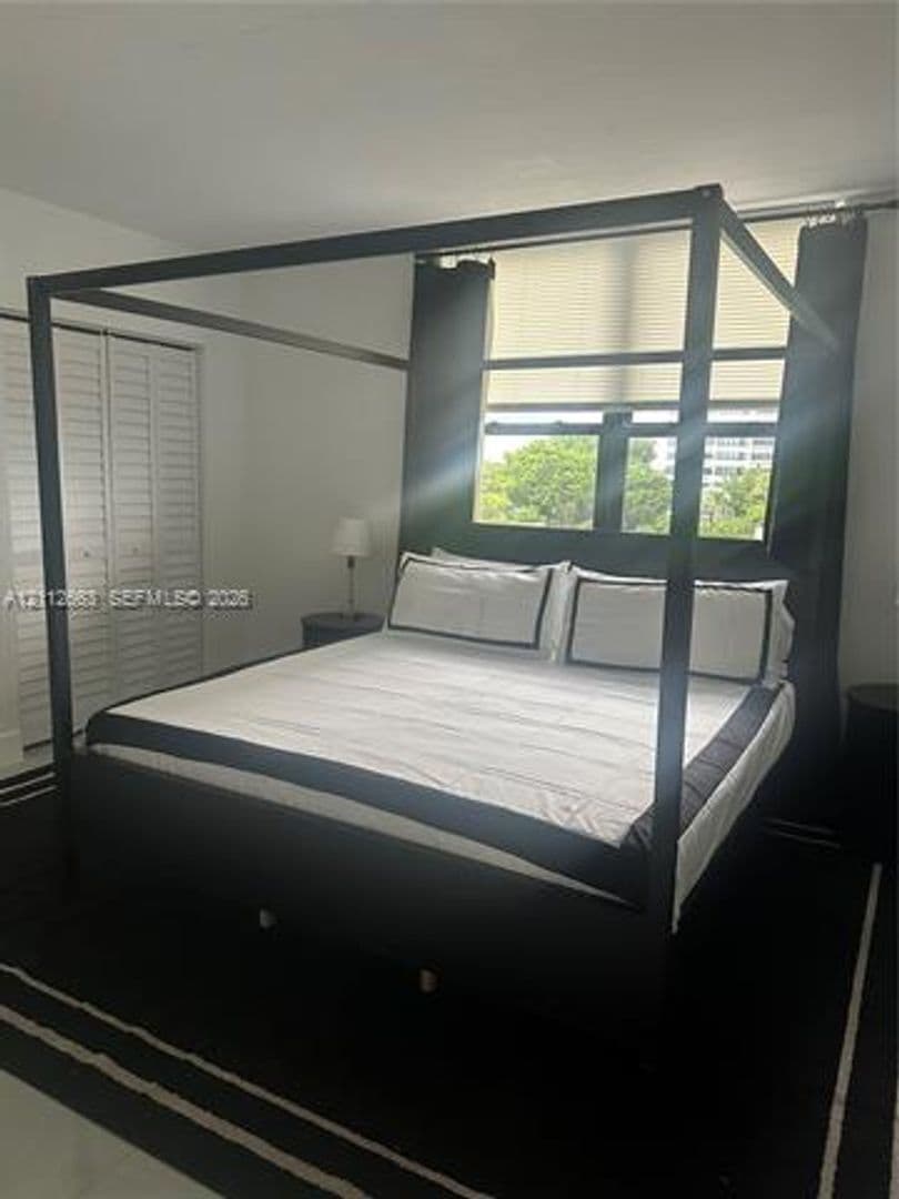 Bal Harbour Condo: 10185 Collins Ave cu-523