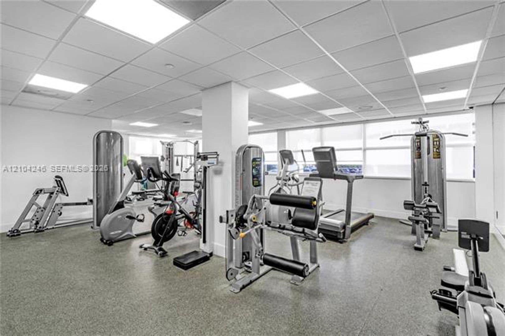 Miami Condo: 1420 Brickell Bay Dr cu-702E