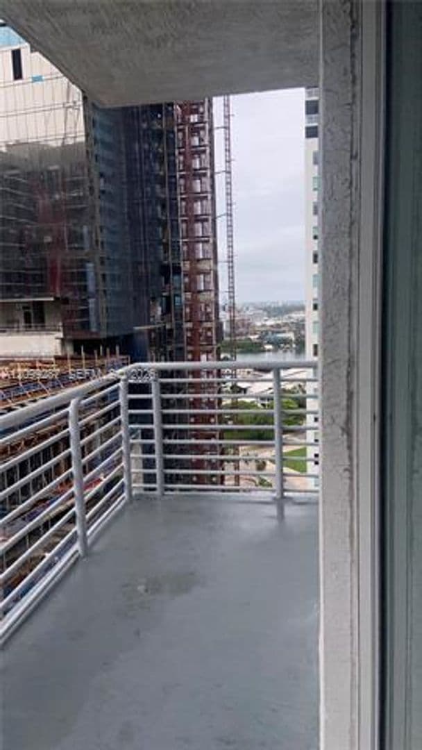 Miami Condo: 234 NE 3rd St cu-2202