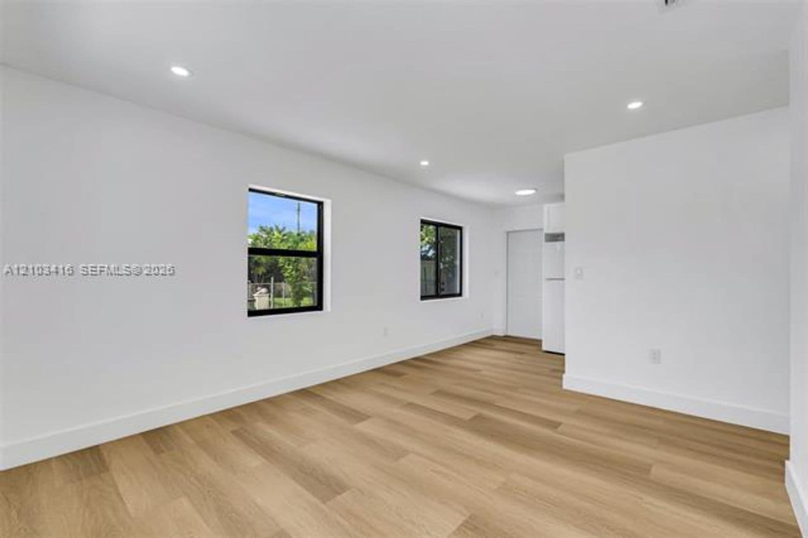 Miami House: 10411 SW 151st Ter # 0