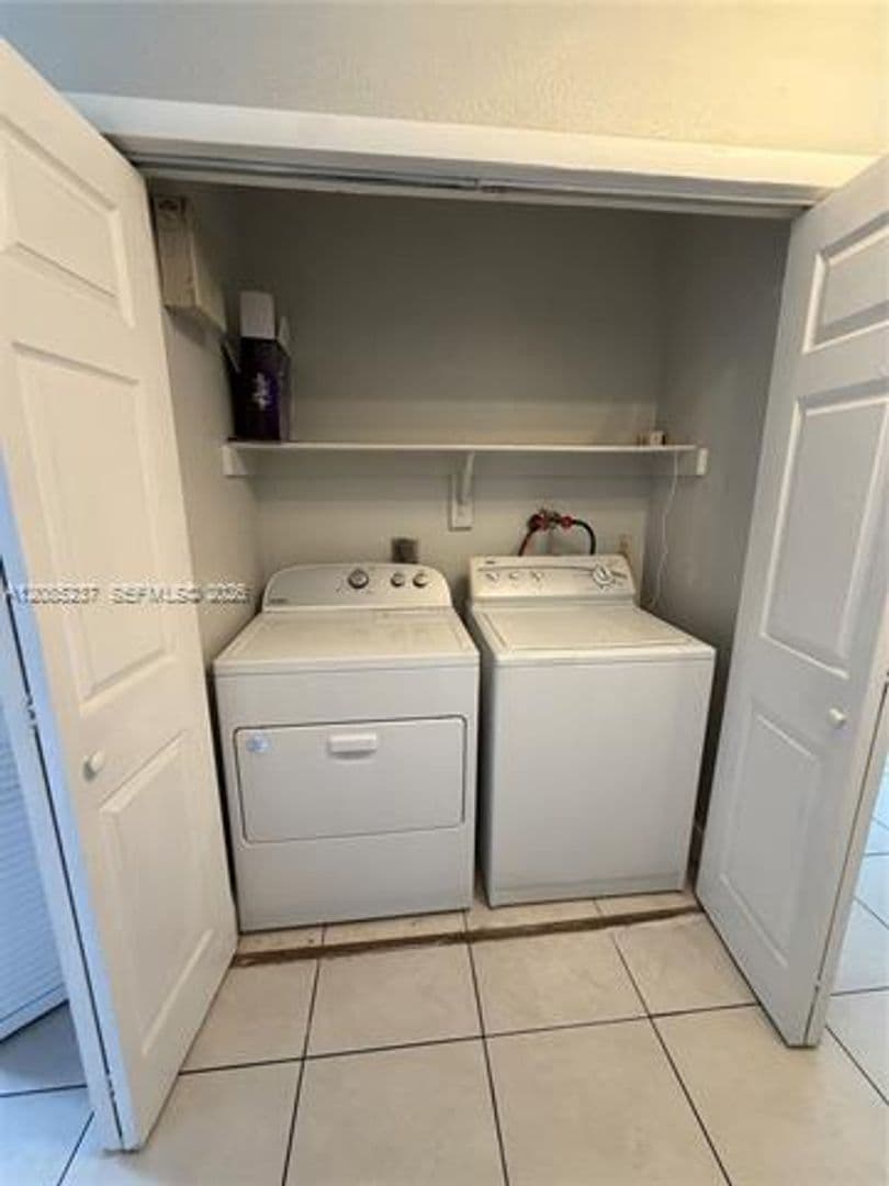 Miami House: 20591 SW 124th Ct # 20591
