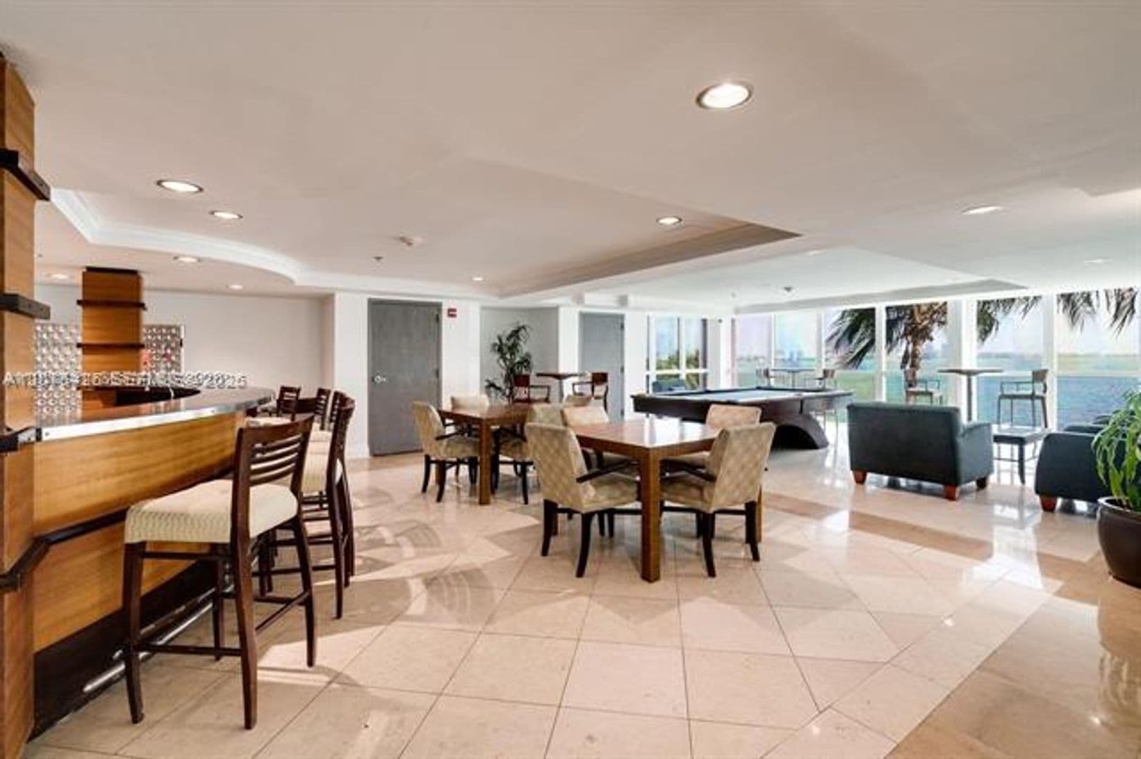 Miami Condo: 1155 Brickell Bay Dr cu-1906