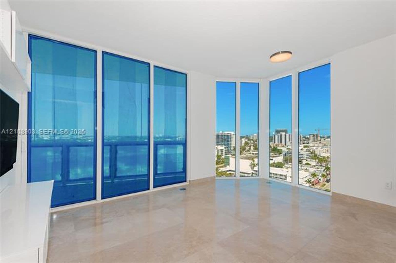 Miami Beach Condo: 6515 Collins Ave cu-1509