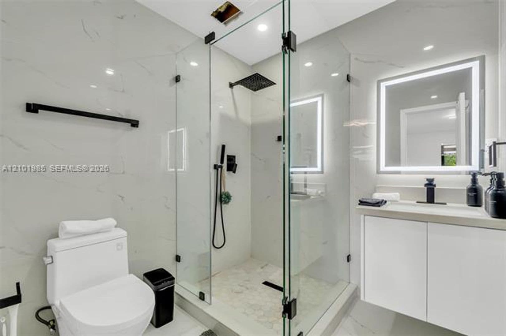 Miami House: 1741 SW 17th Ct # 1741