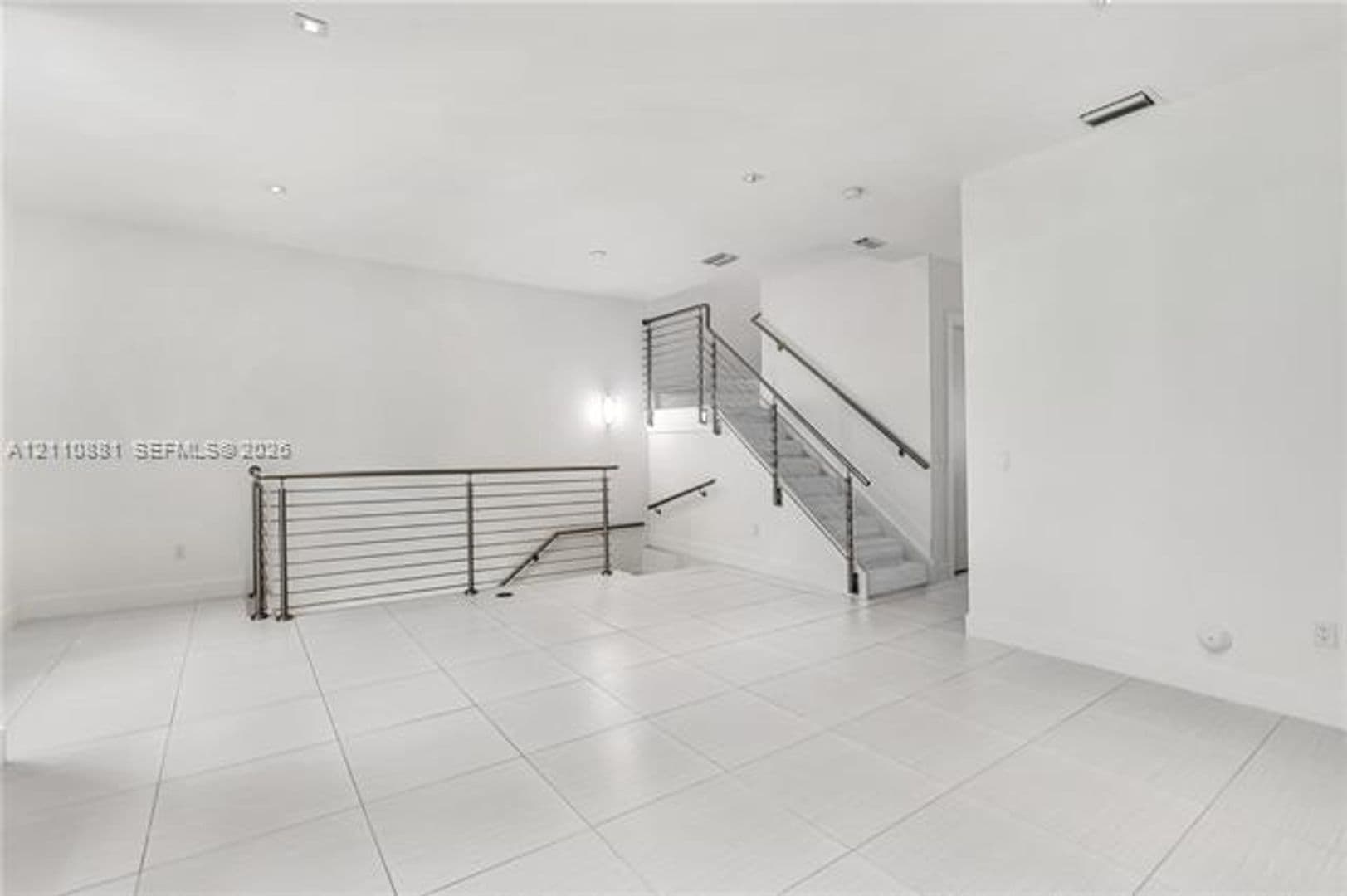 Doral Townhome: 9143 NW 33rd St th 9143