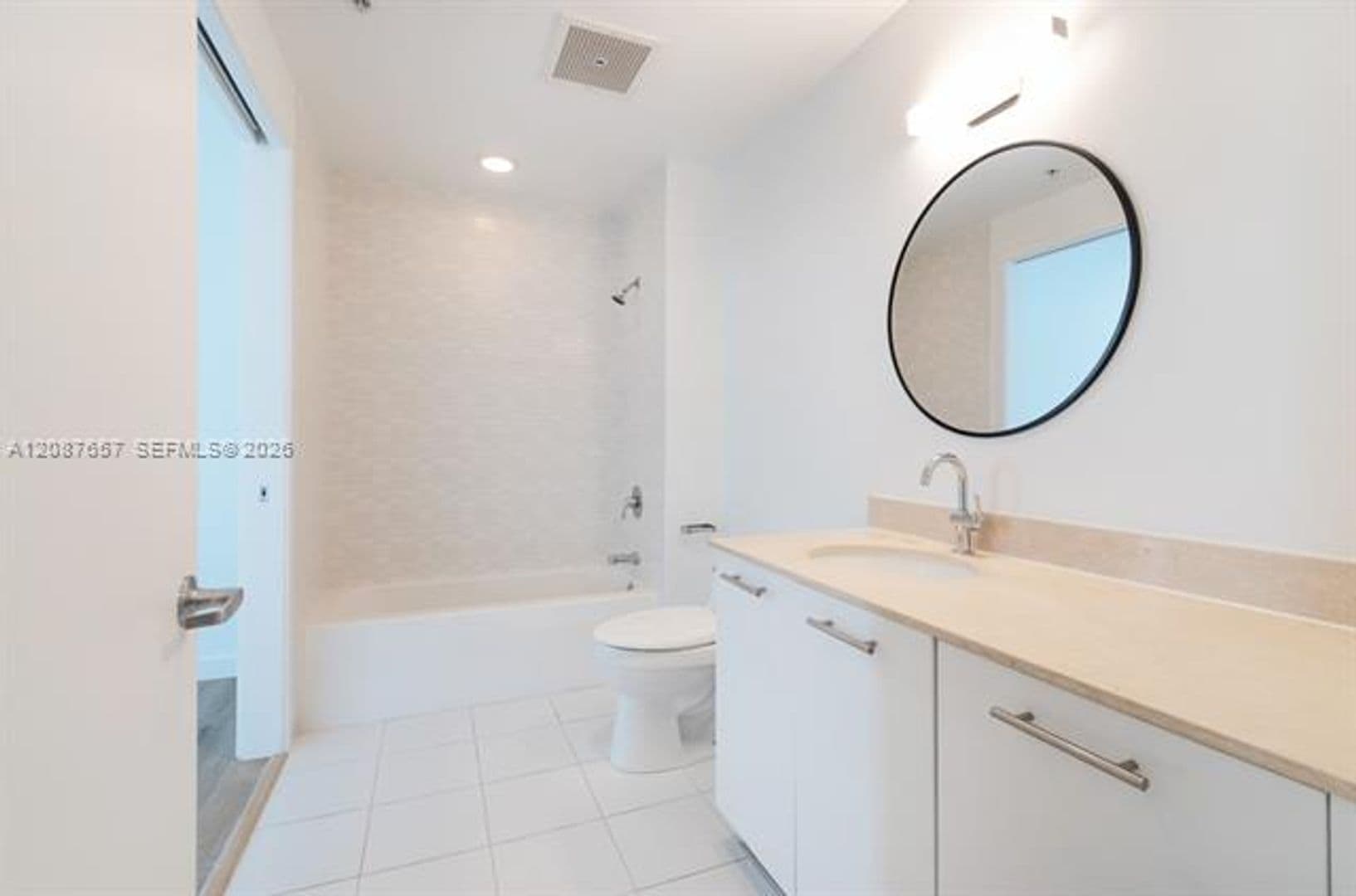 Miami Condo: 3470 E Coast Ave cu-H804