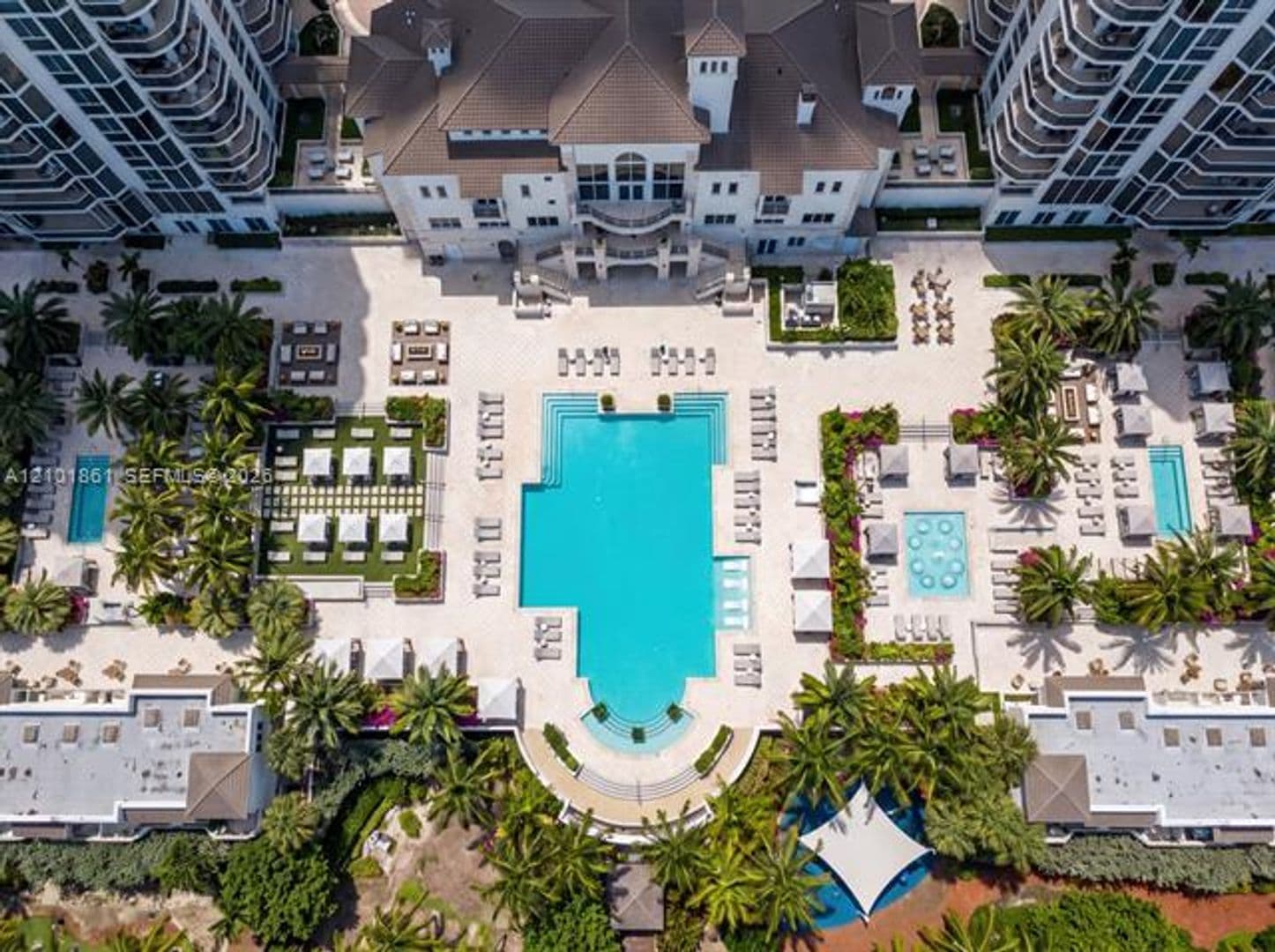 Miami Beach Condo: 4779 Collins Ave cu-1908