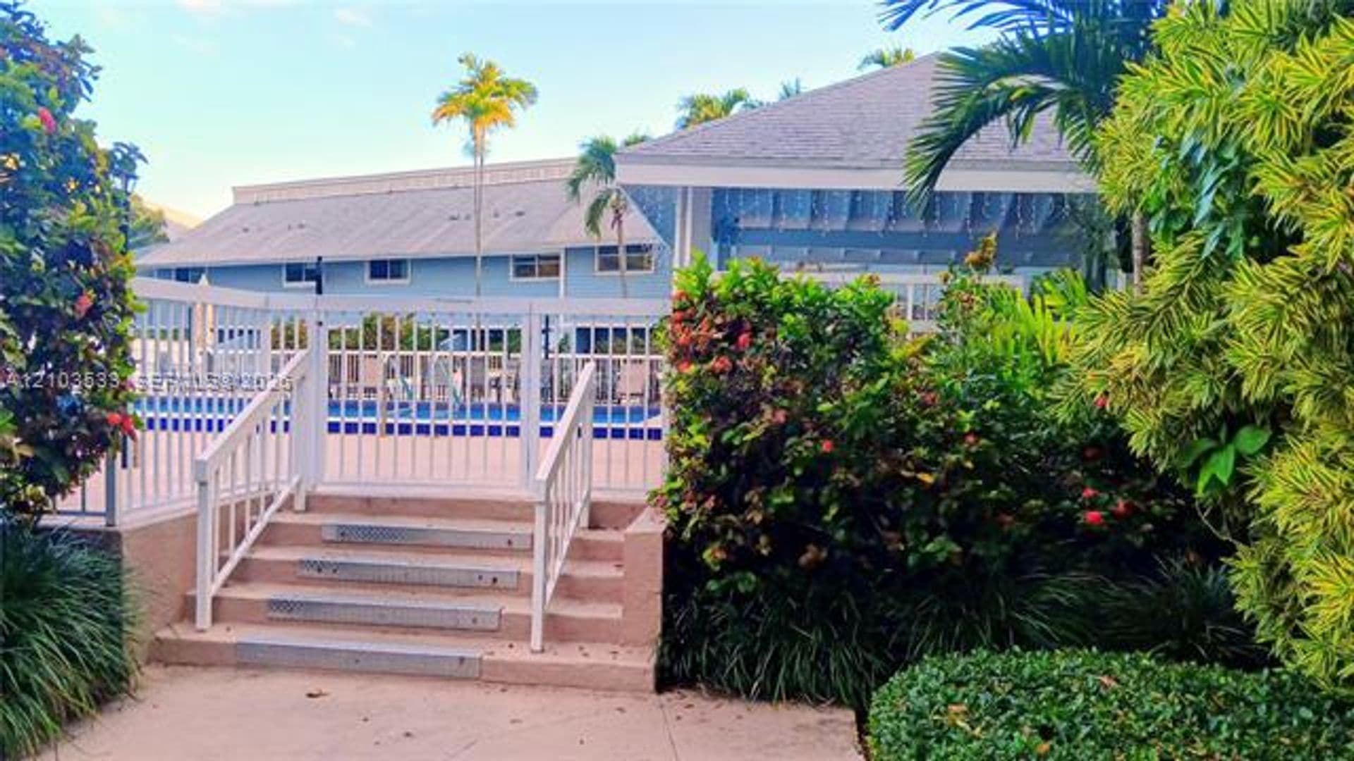 Key Biscayne Townhome: 798 Crandon Blvd cu-55-B