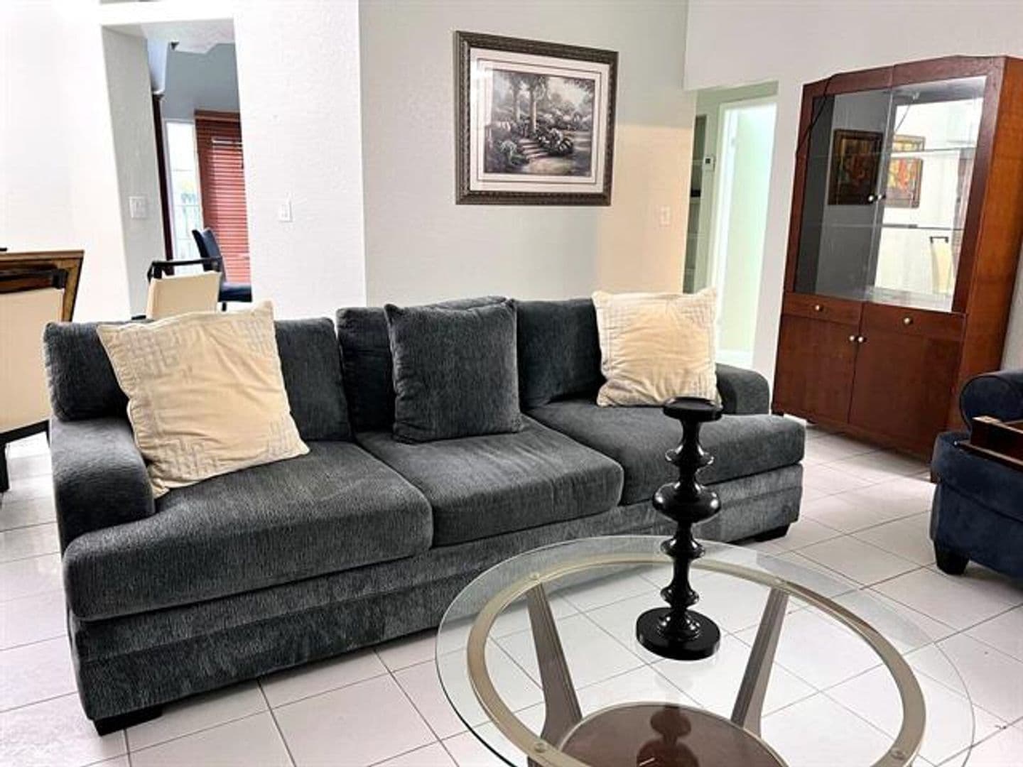 Hialeah House: 6251 NW 199th St # 6251