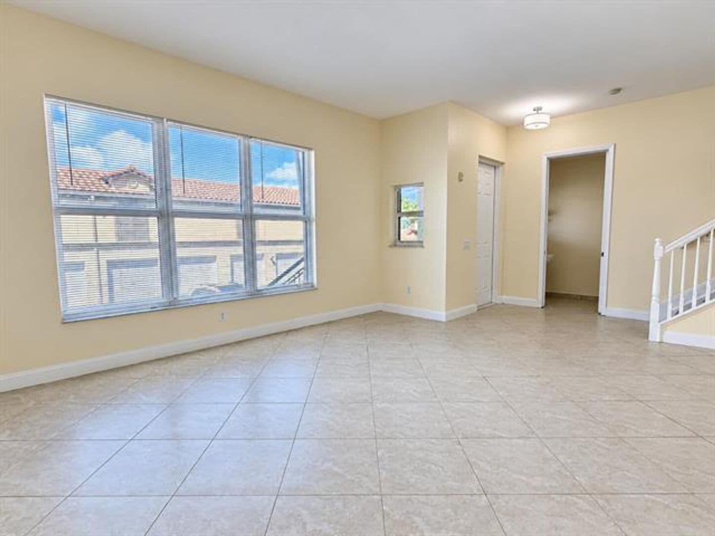 Wilton Manors Townhome: 2633 NE 14th Ave th 109