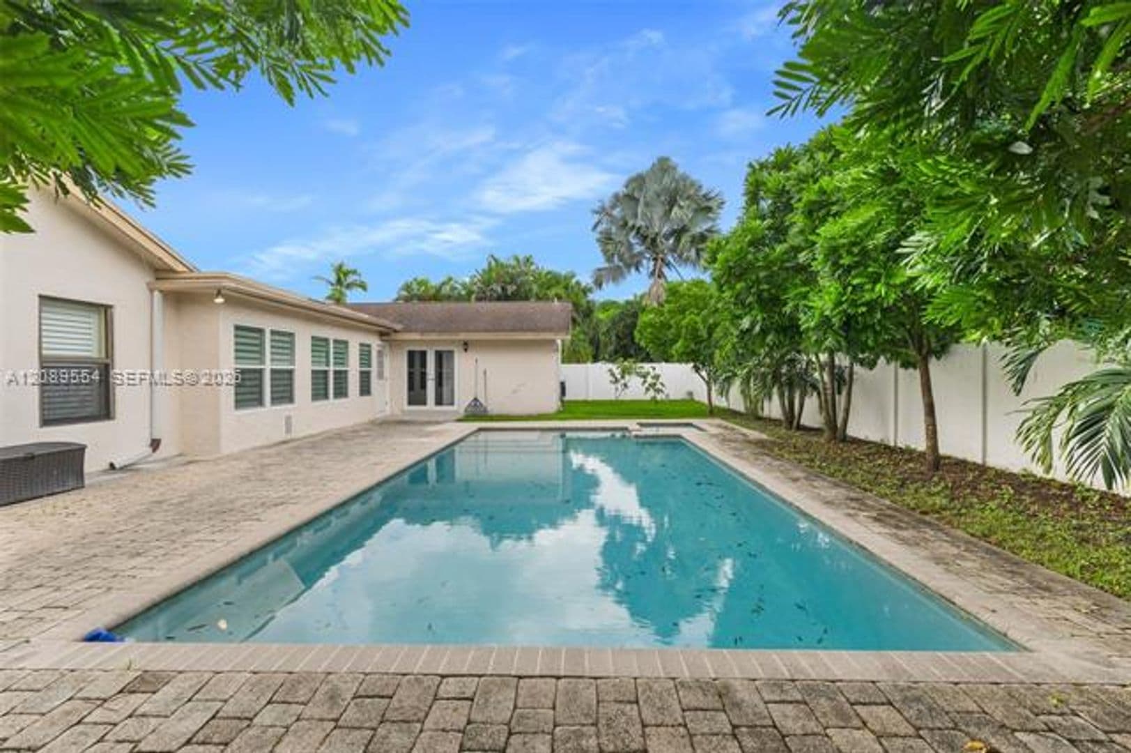 Plantation House: 7700 NW 11th Pl # 7700
