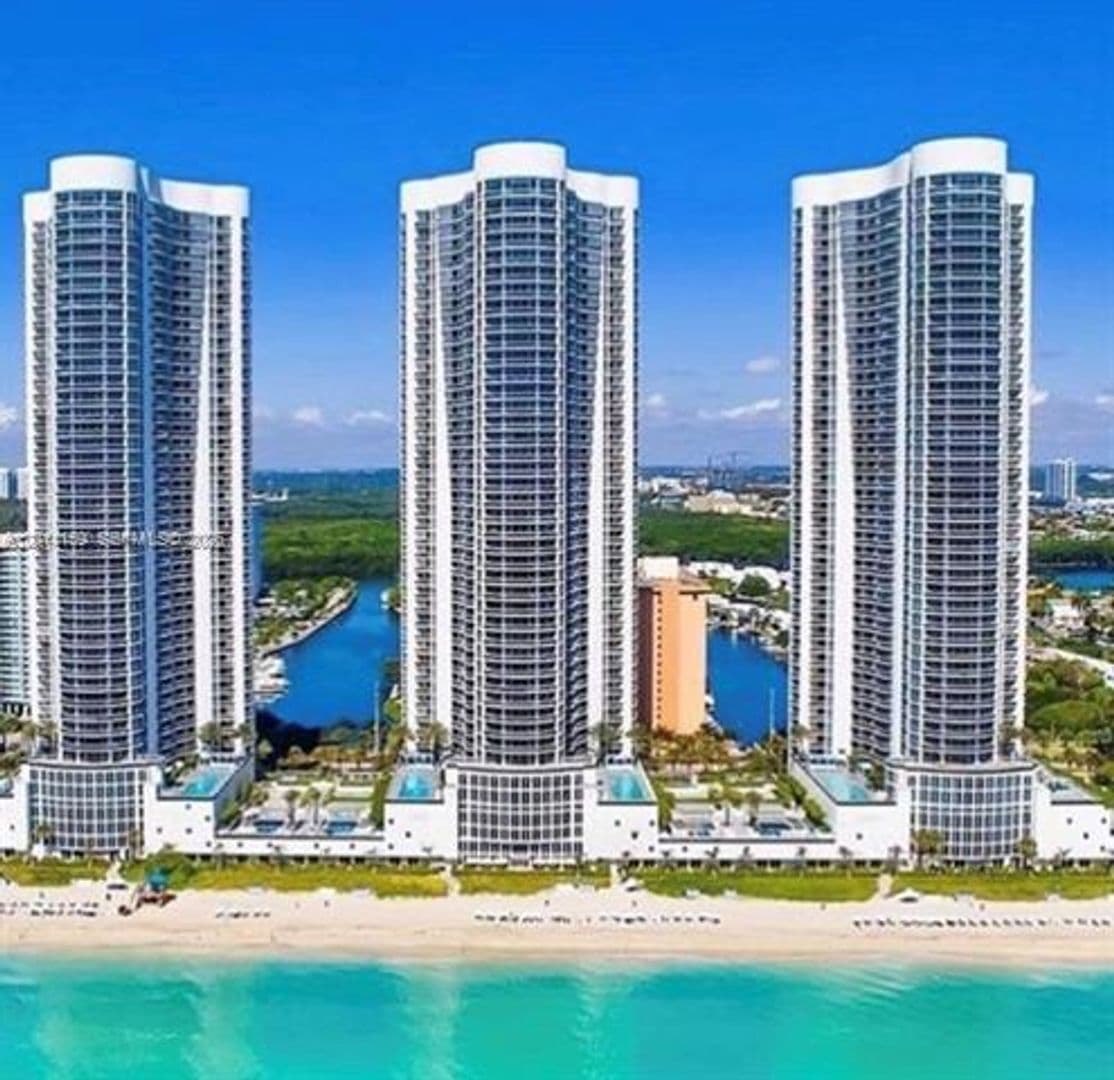 Sunny Isles Beach Condo: 15901 Collins Ave cu-4107