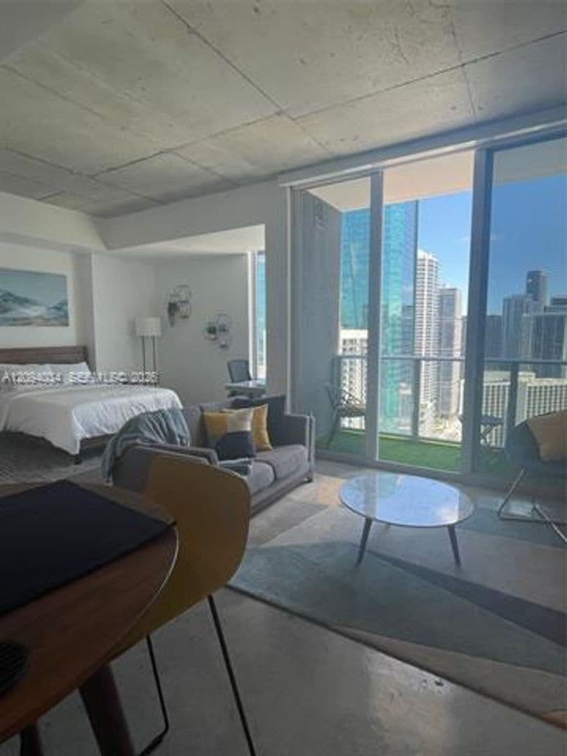 Miami Condo: 151 SE 1st St cu-3307