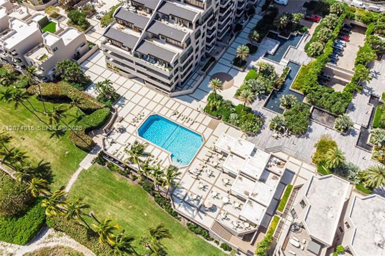 Key Biscayne Condo: 251 Crandon Blvd cu-431