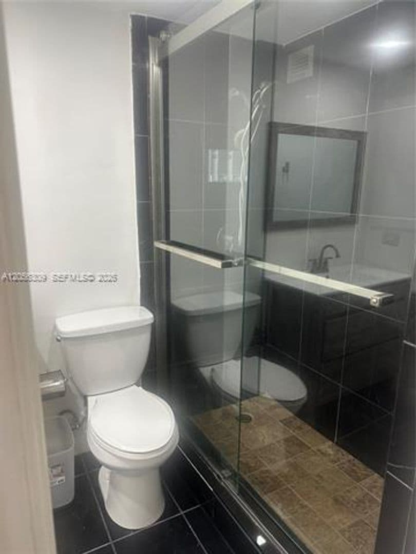 Bal Harbour Condo: 10185 Collins Ave cu-309