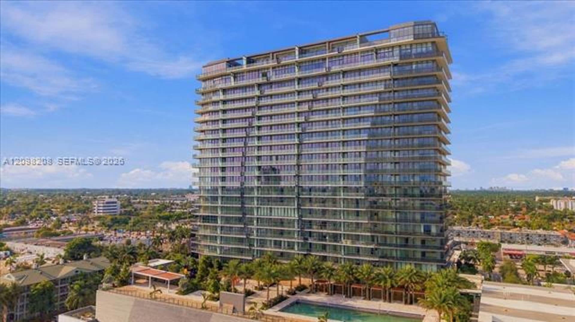 Hallandale Beach Condo: 1170 E Hallandale cu-2109
