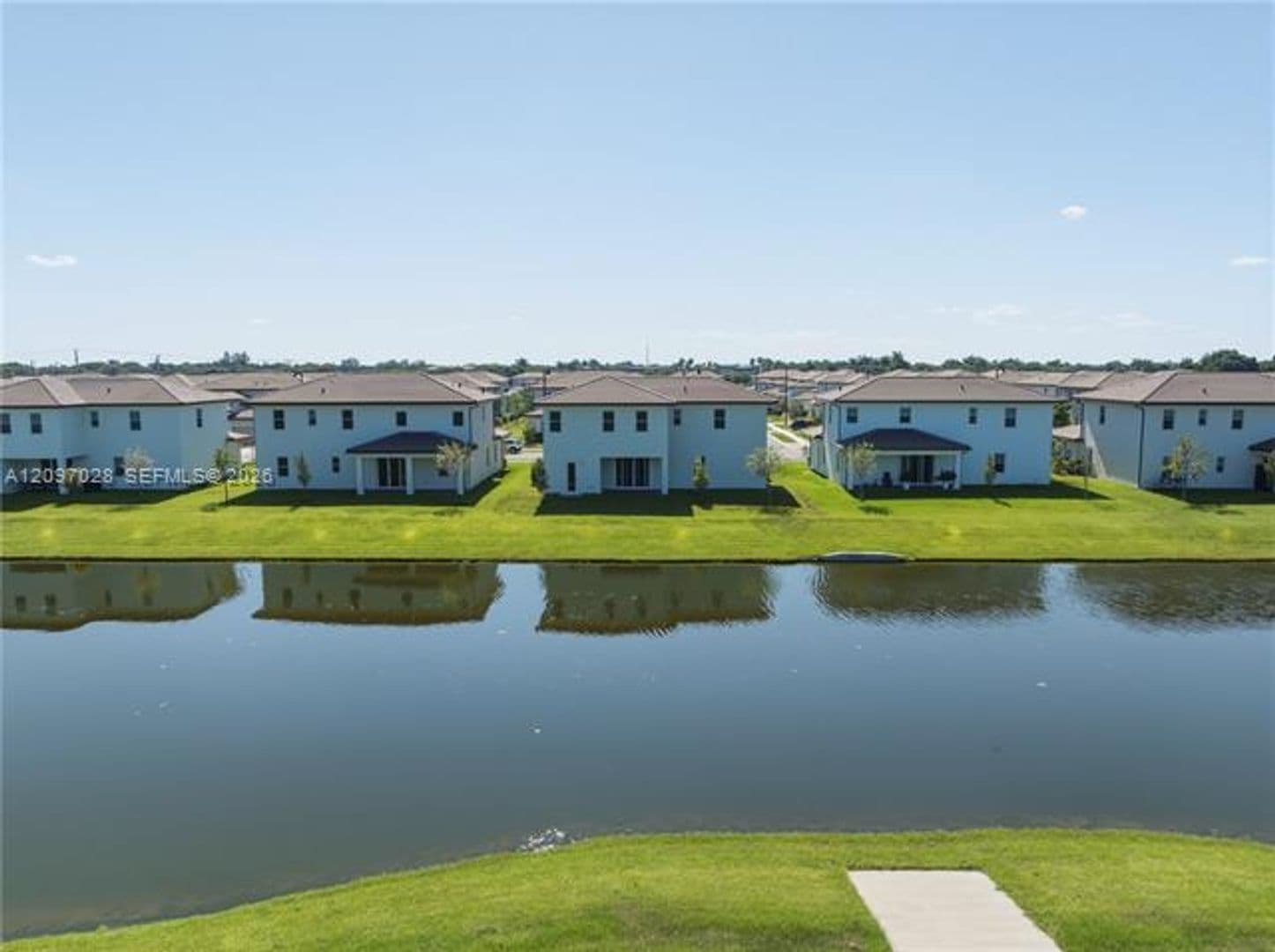Davie House: 4372 SW 122nd Ter # 4372