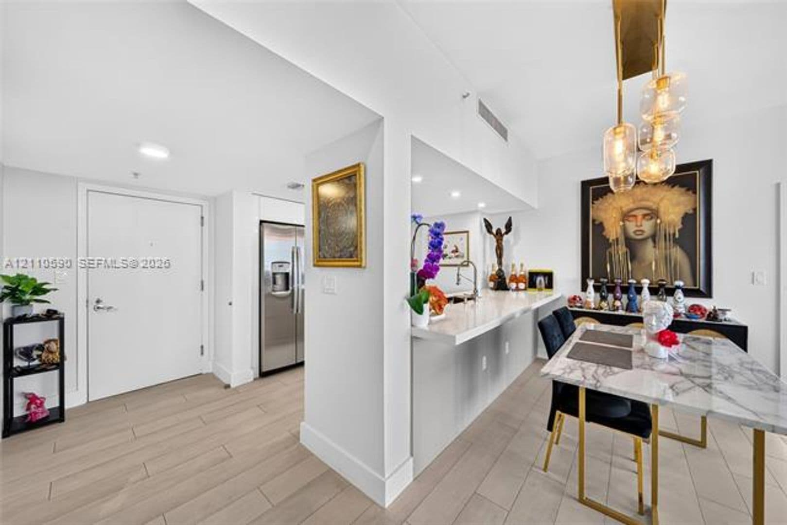 Miami Condo: 1800 N Bayshore Dr cu-809