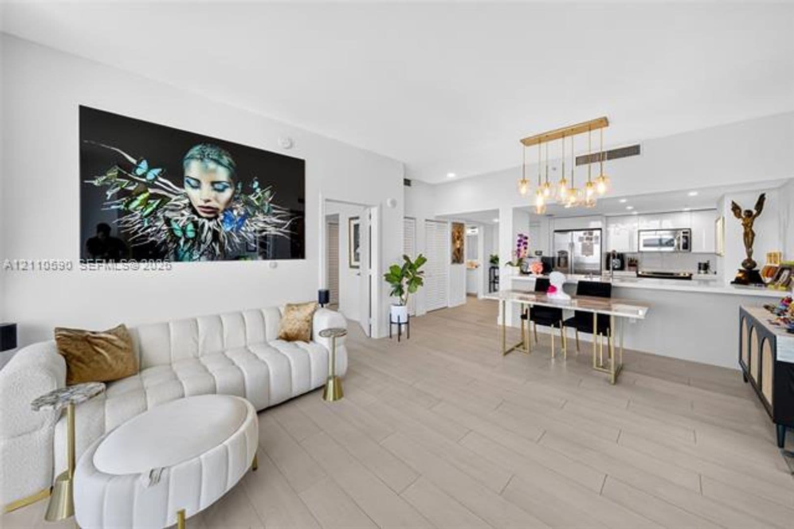 Miami Condo: 1800 N Bayshore Dr cu-809