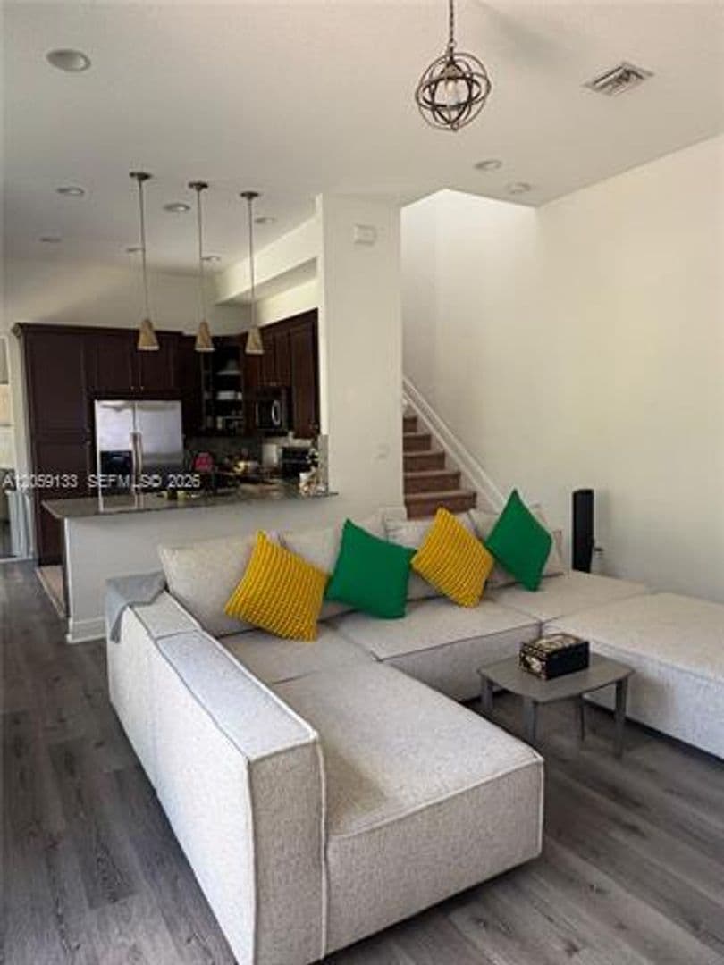 Cooper City Townhome: 8378 NW 39th Ct # 0