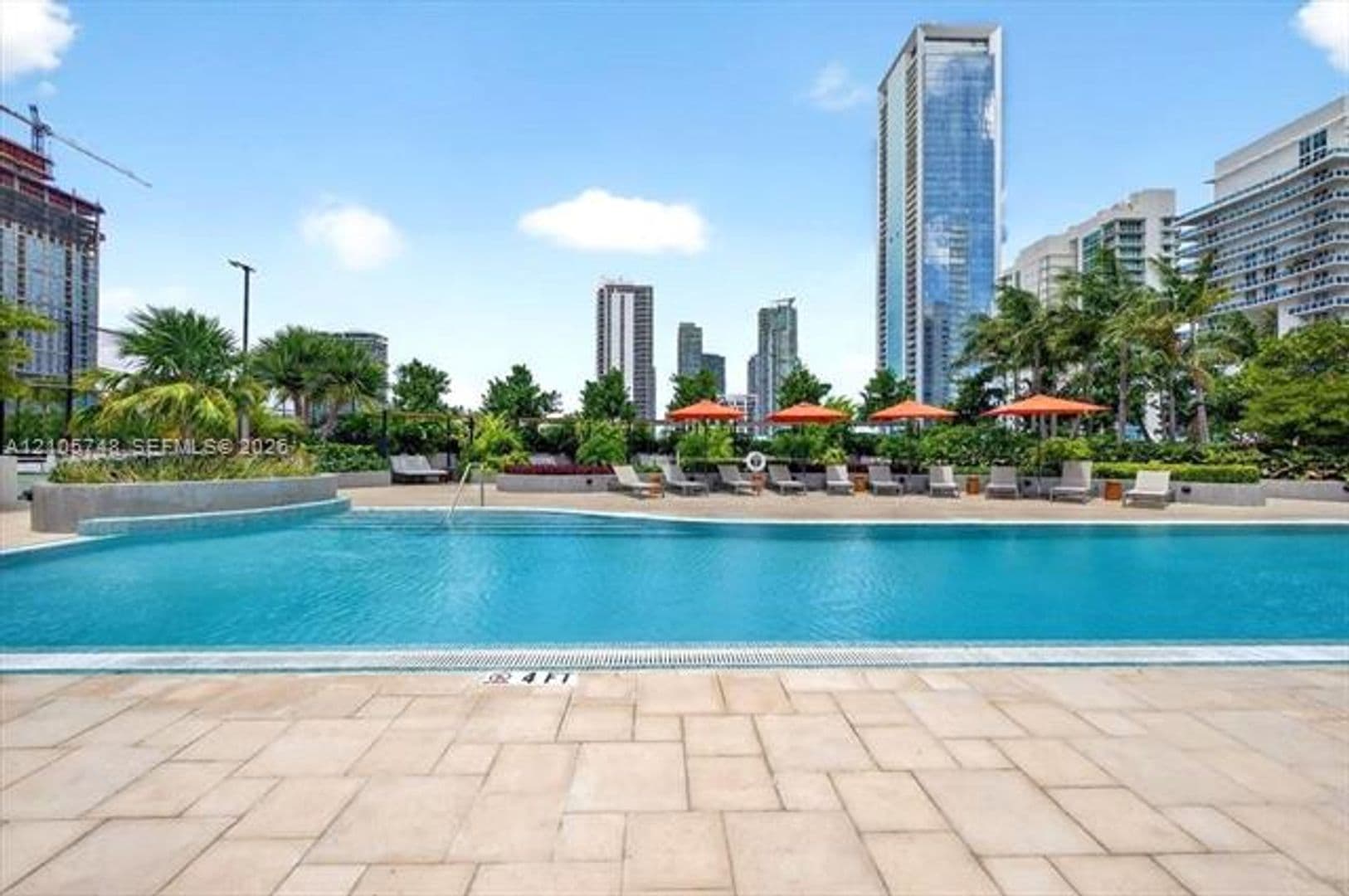 Miami Condo: 725 NE 24 cu-5401