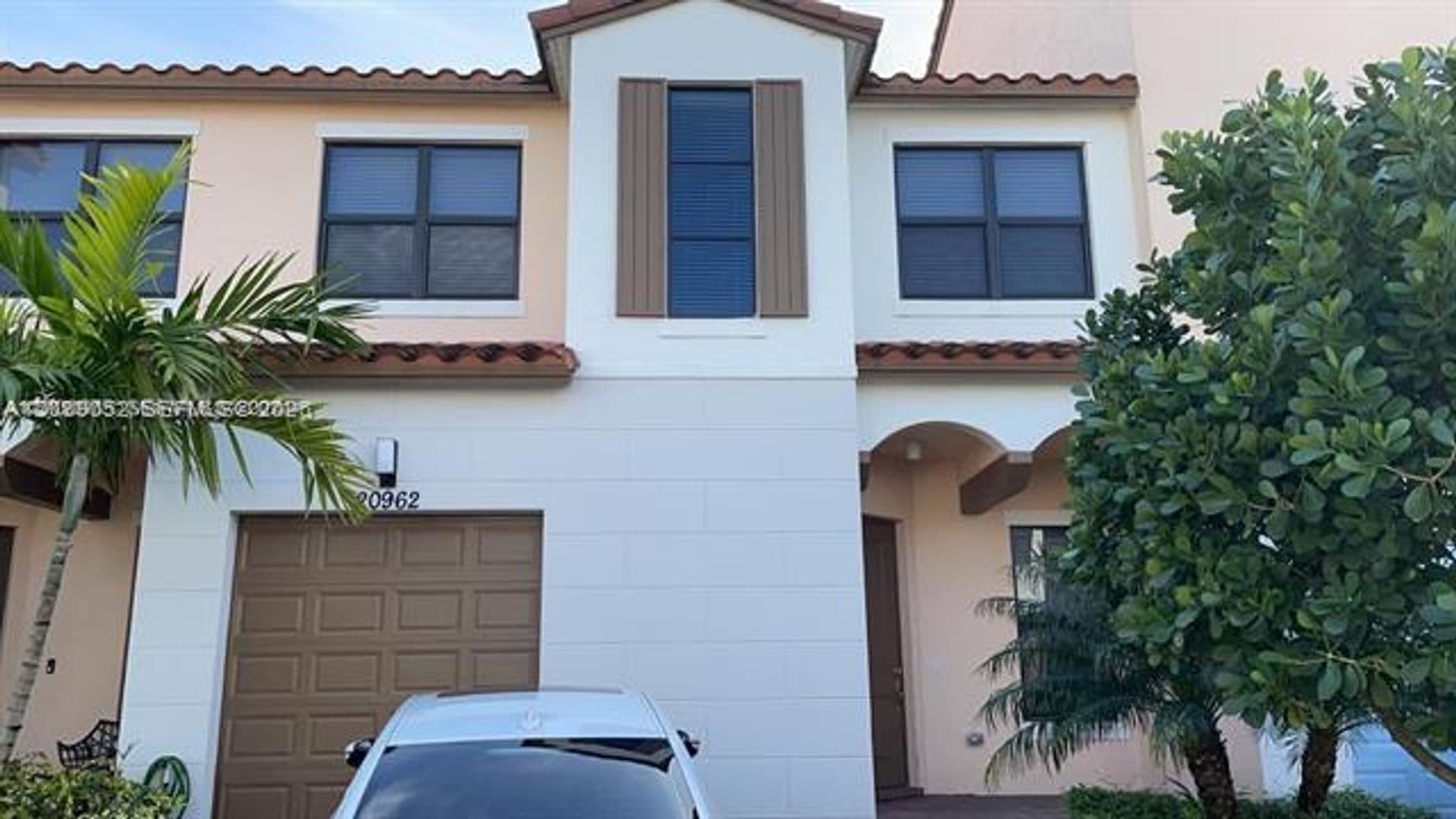 Pembroke Pines Townhome: 20962 NW 1st Dr th 20962