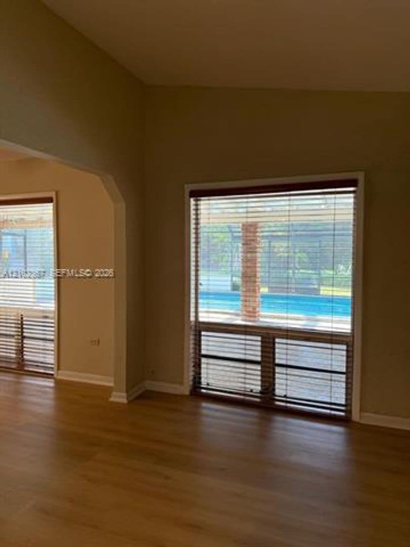 Miami House: 11624 SW 93rd St # 11624