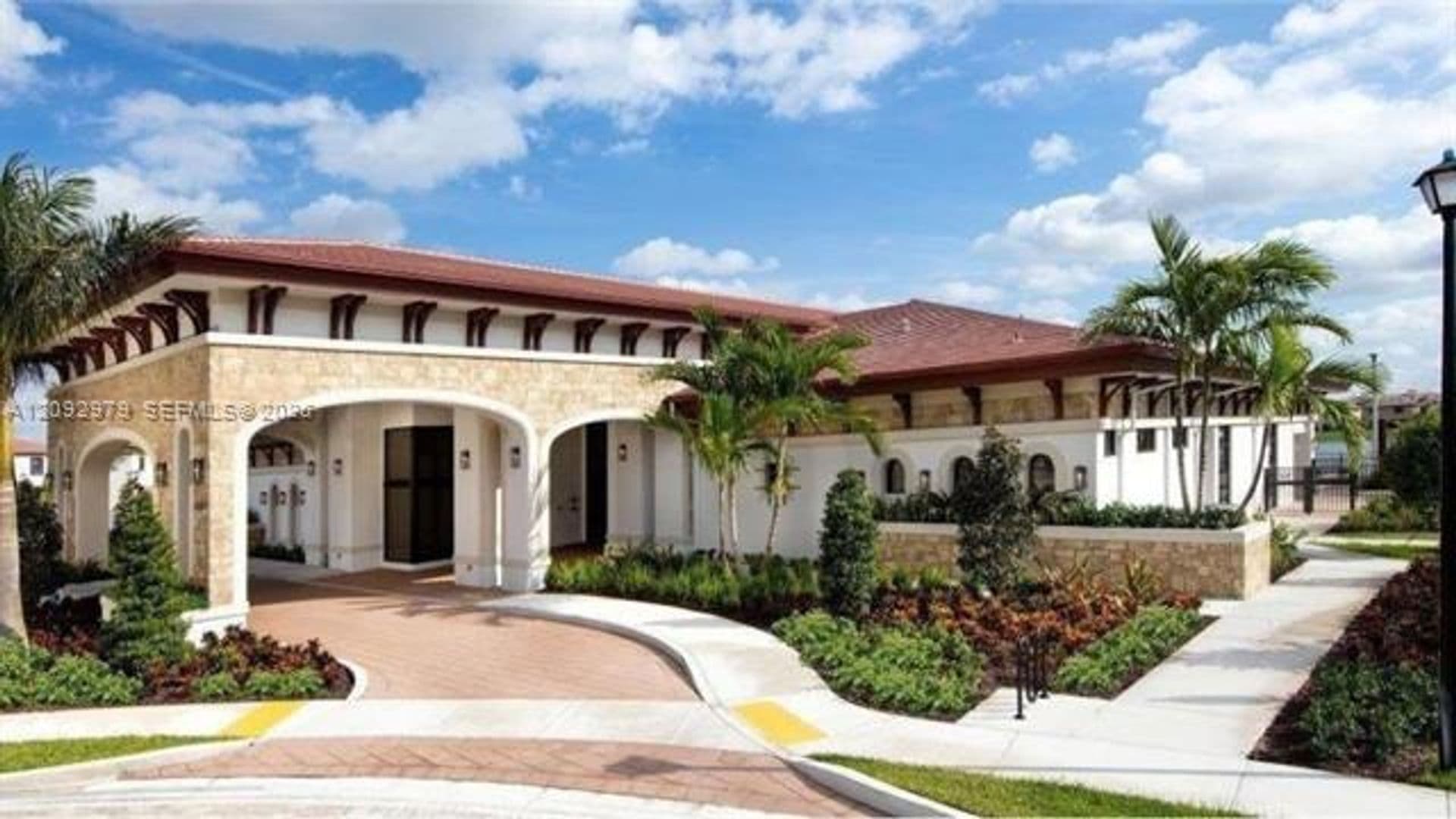 Hialeah Townhome: 11068 W 33rd Ct th 11068