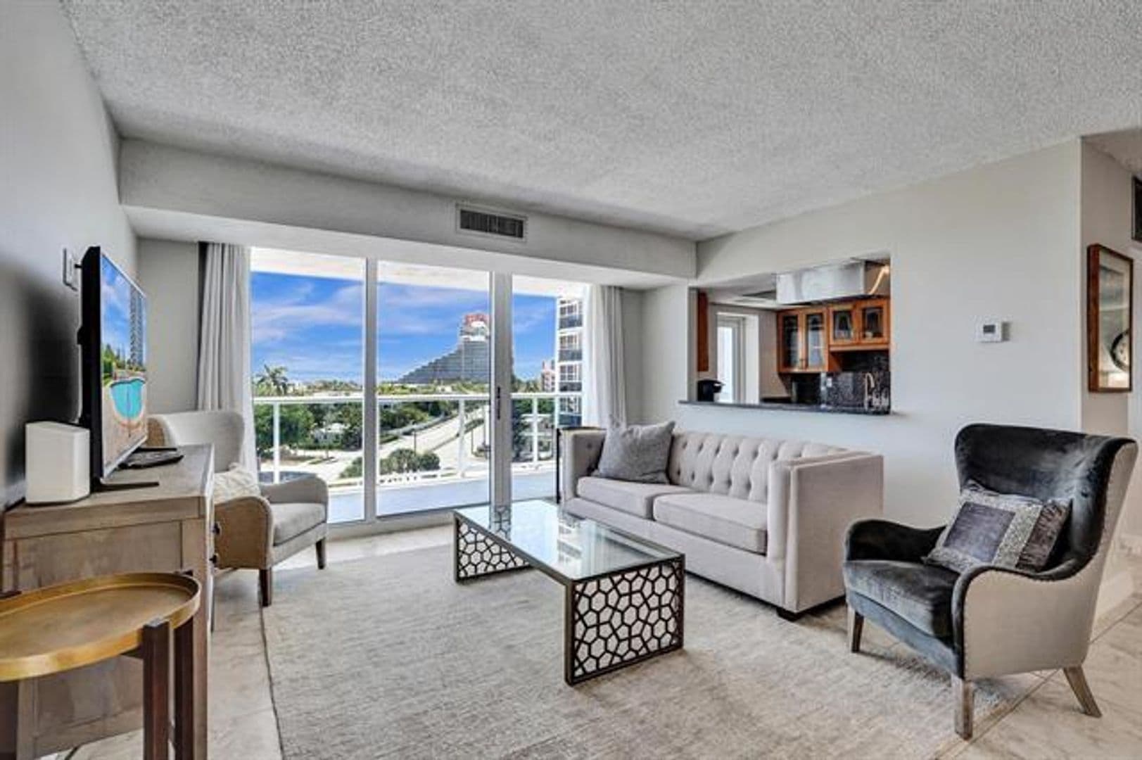Fort Lauderdale Condo: 2715 N Ocean Blvd cu-6C