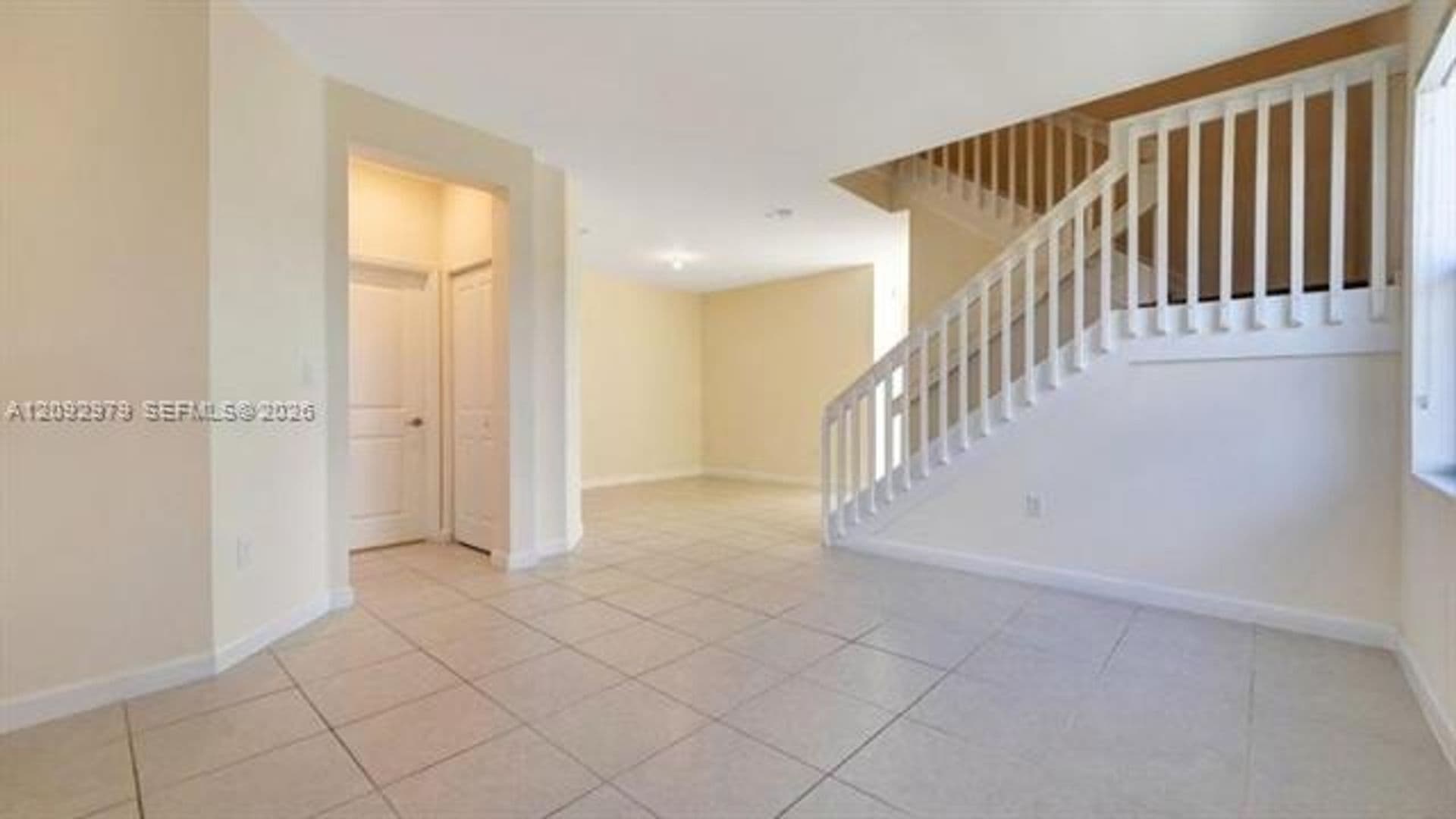 Hialeah Townhome: 11068 W 33rd Ct th 11068