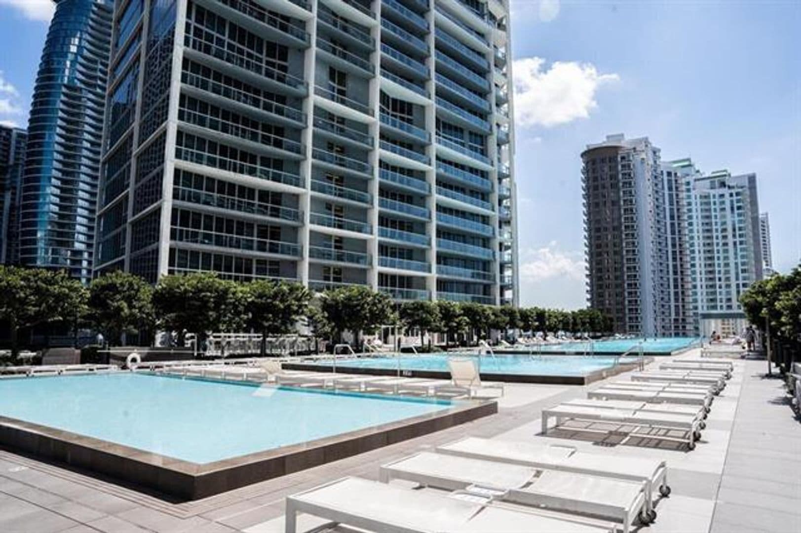 Miami Condo: 495 Brickell Ave cu-1605