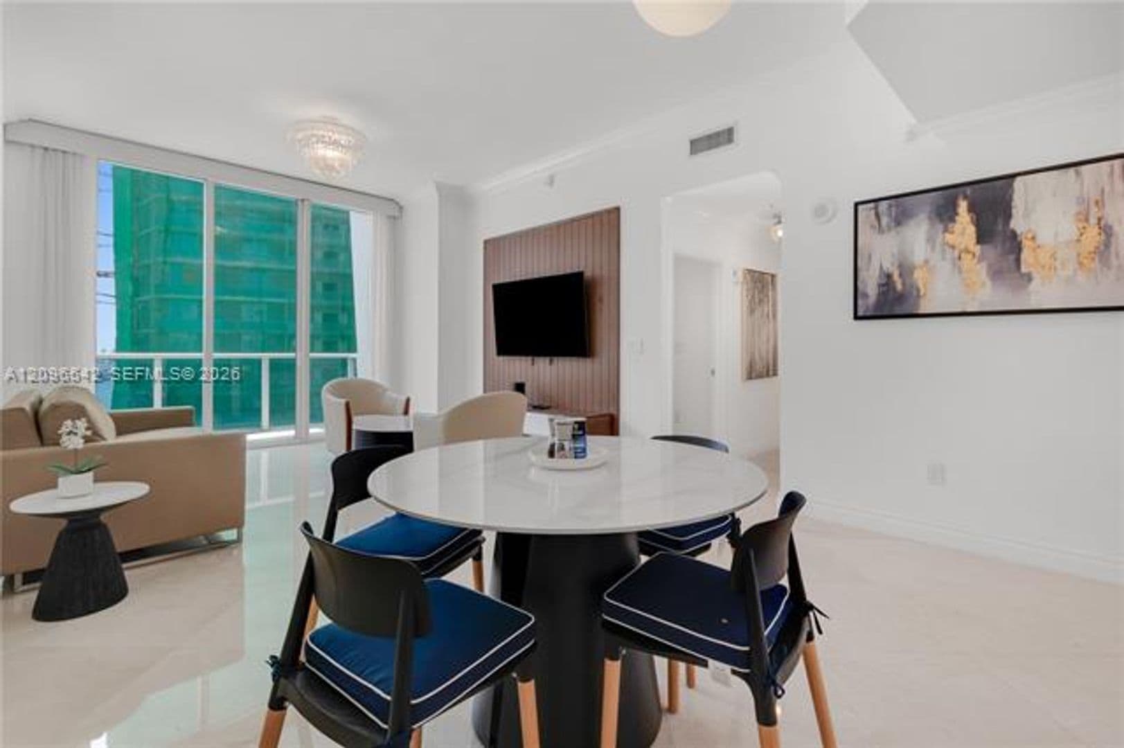 Miami Condo: 31 SE 5th St cu-4314