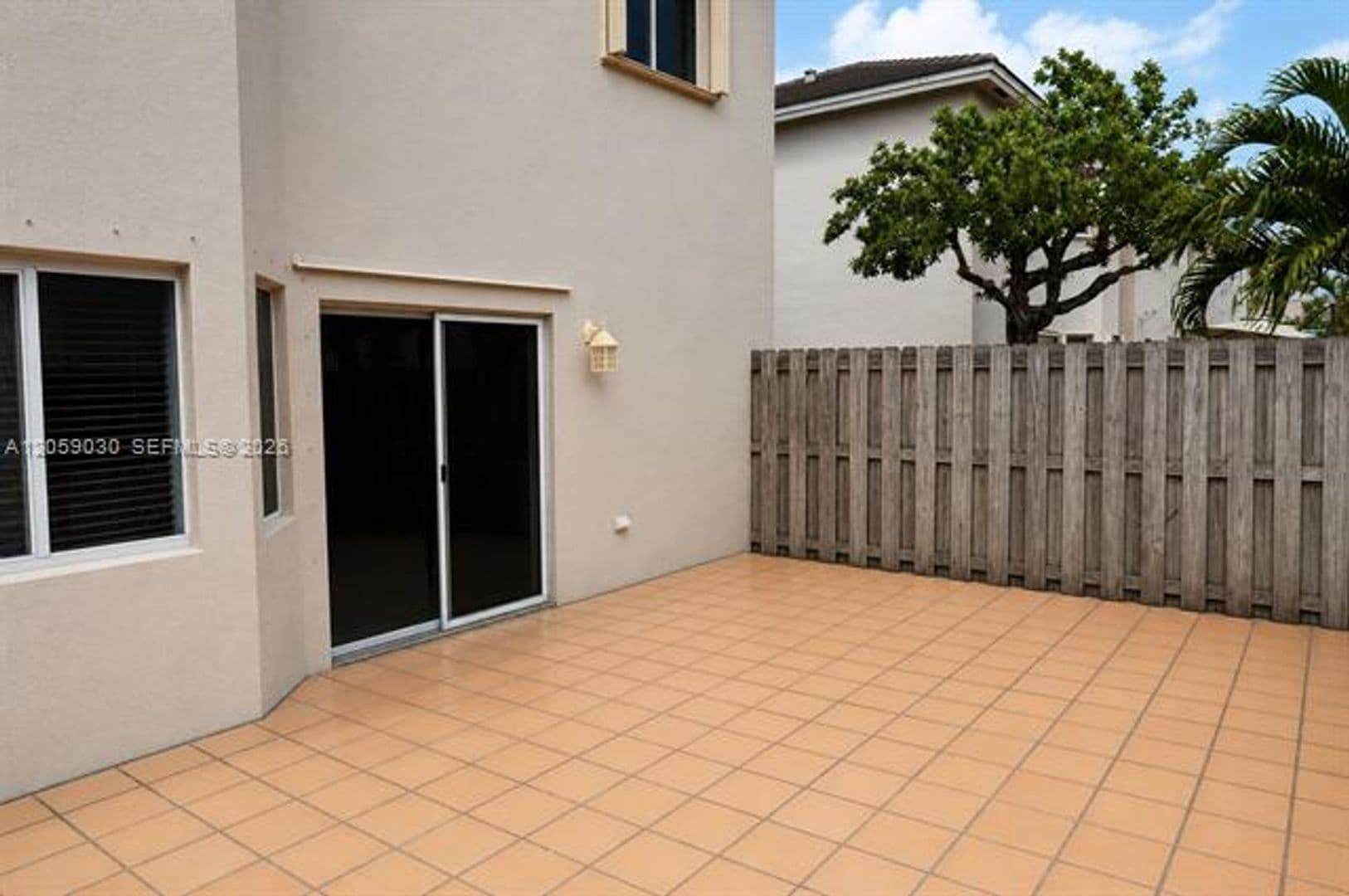 Miami Townhome: 8341 SW 124th Ave th 101-15