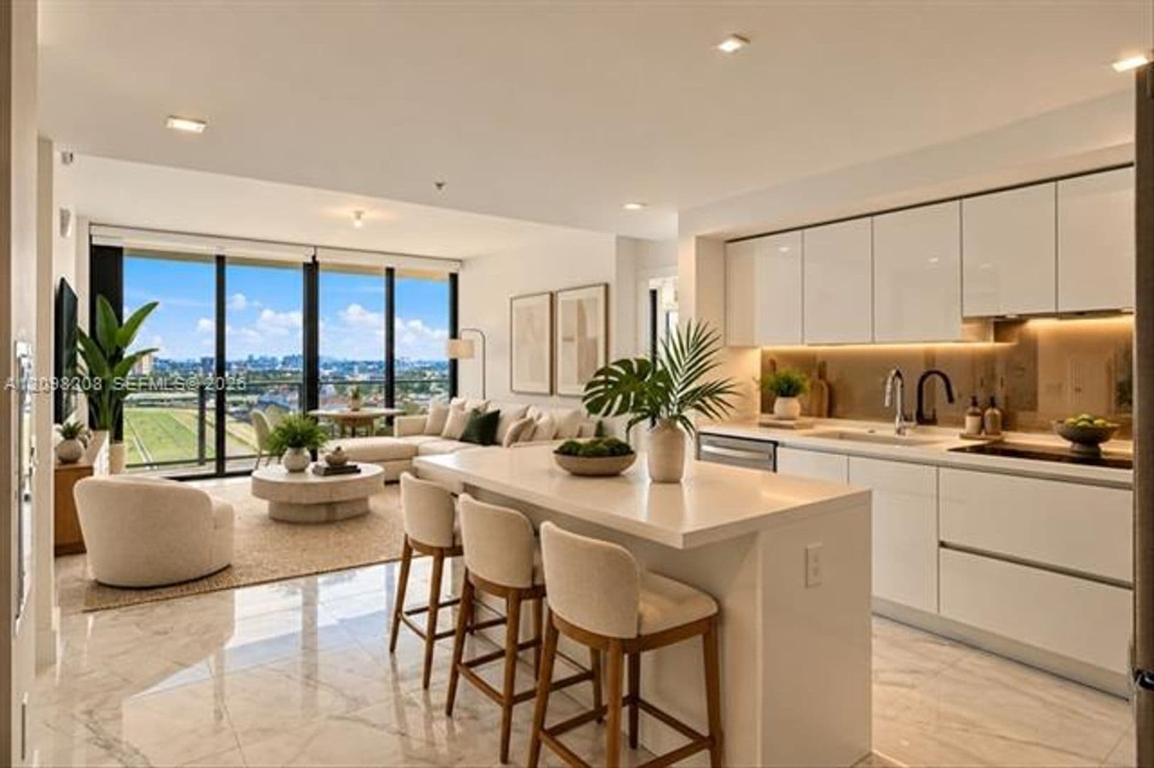 Hallandale Beach Condo: 1170 E Hallandale cu-2109