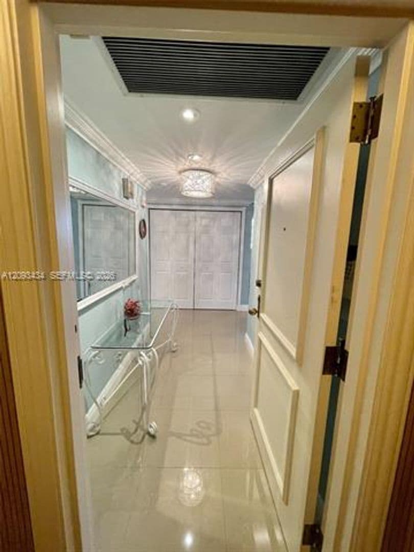 Key Biscayne Condo: 151 N Crandon Blvd cu-430