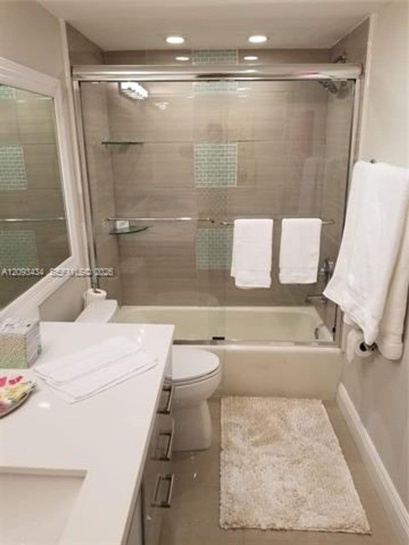 Key Biscayne Condo: 151 N Crandon Blvd cu-430