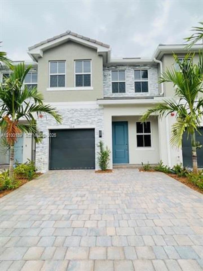 Pembroke Pines Townhome: 164 SW 171st Ln th 164