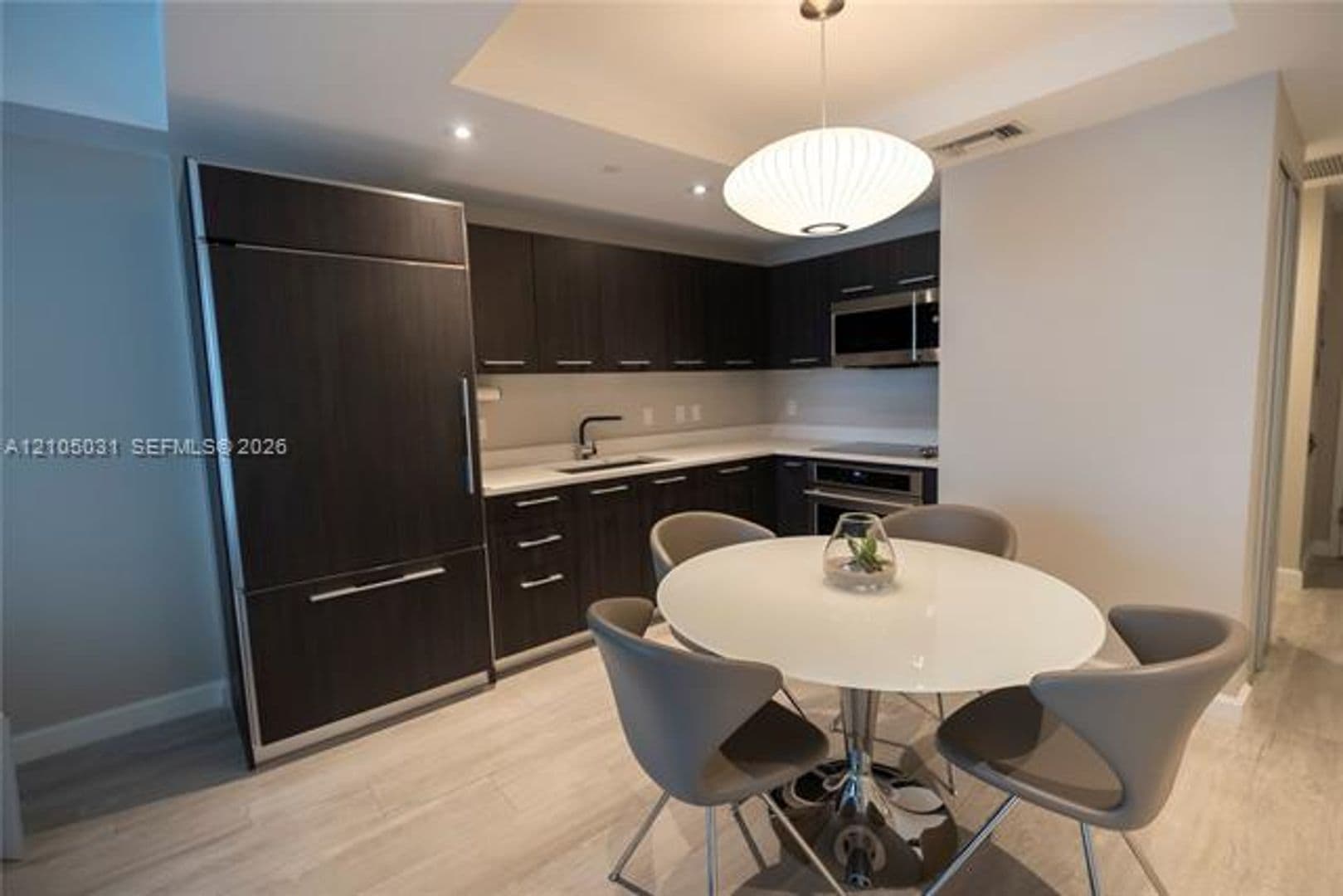 Miami Condo: 45 SW 9th St cu-1705
