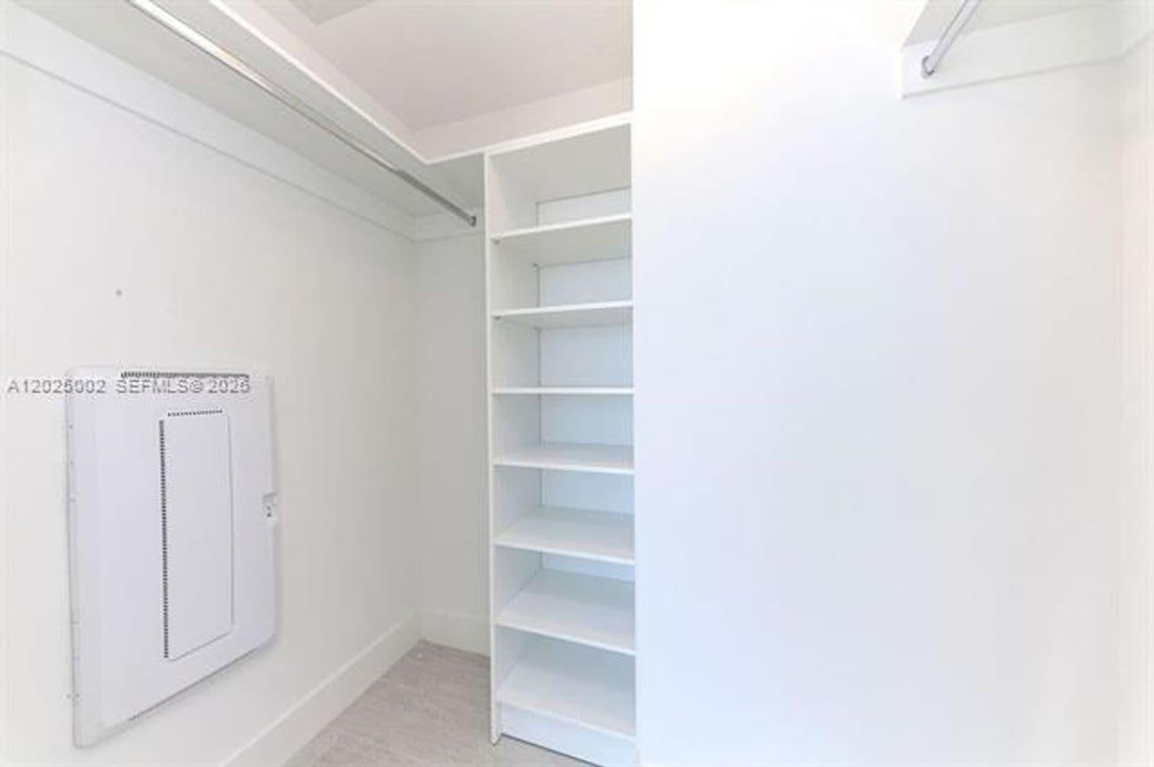 Hollywood Condo: 4010 S Ocean Dr cu-T3509
