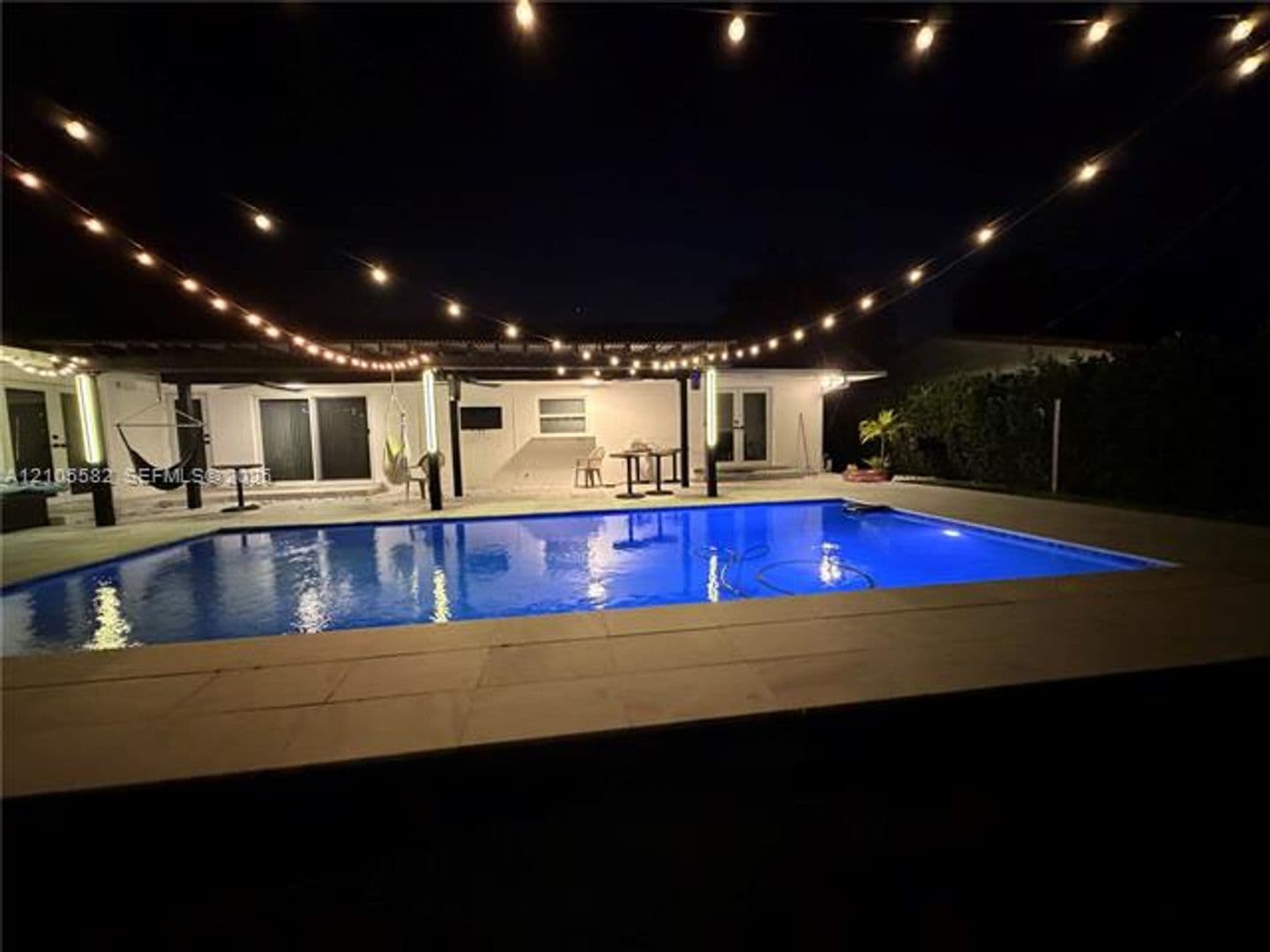 Miami House: 2215 NE 204th St # 2215